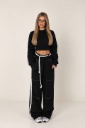 Şerit Detaylı Crop Sweatshirt ve Geniş Paça Eşofman Takımı