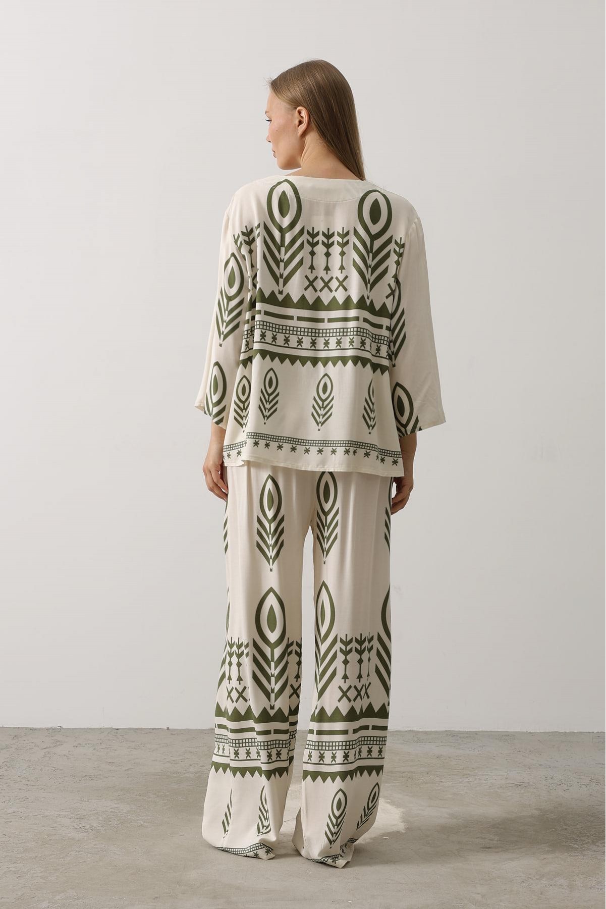 Baskılı Püskül Detaylı Takım - Yeşil