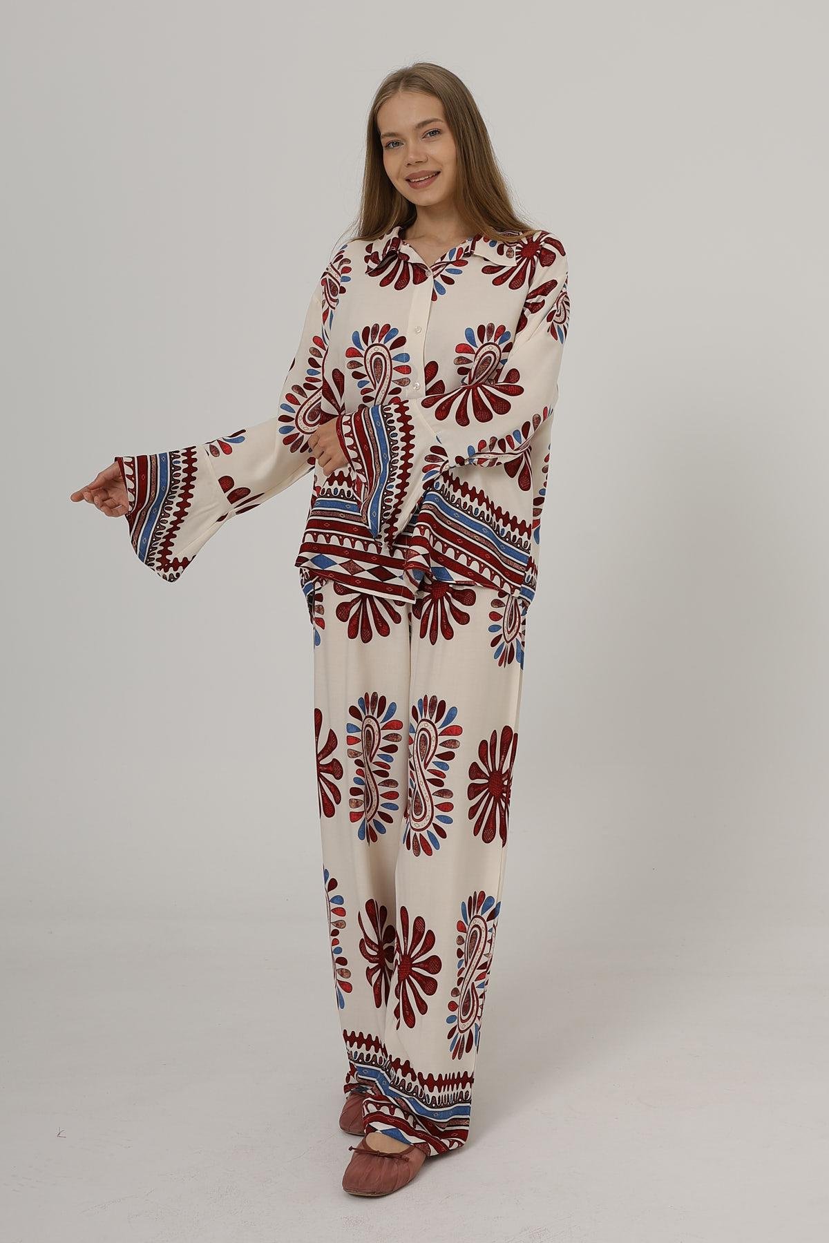 Desenli Kolları Volanlı Pantolon Takım - Kırmızı