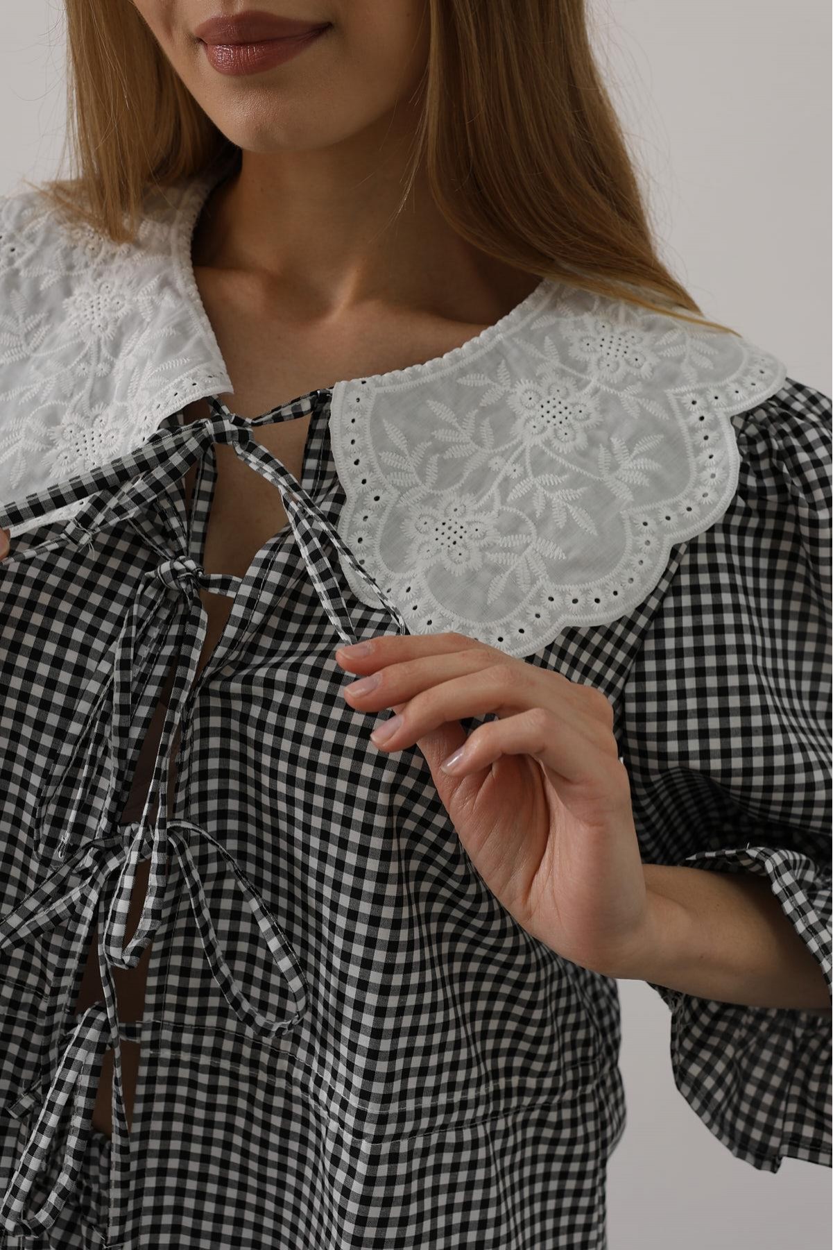 Dantel Yakalı Kare Desenli Takım - Siyah