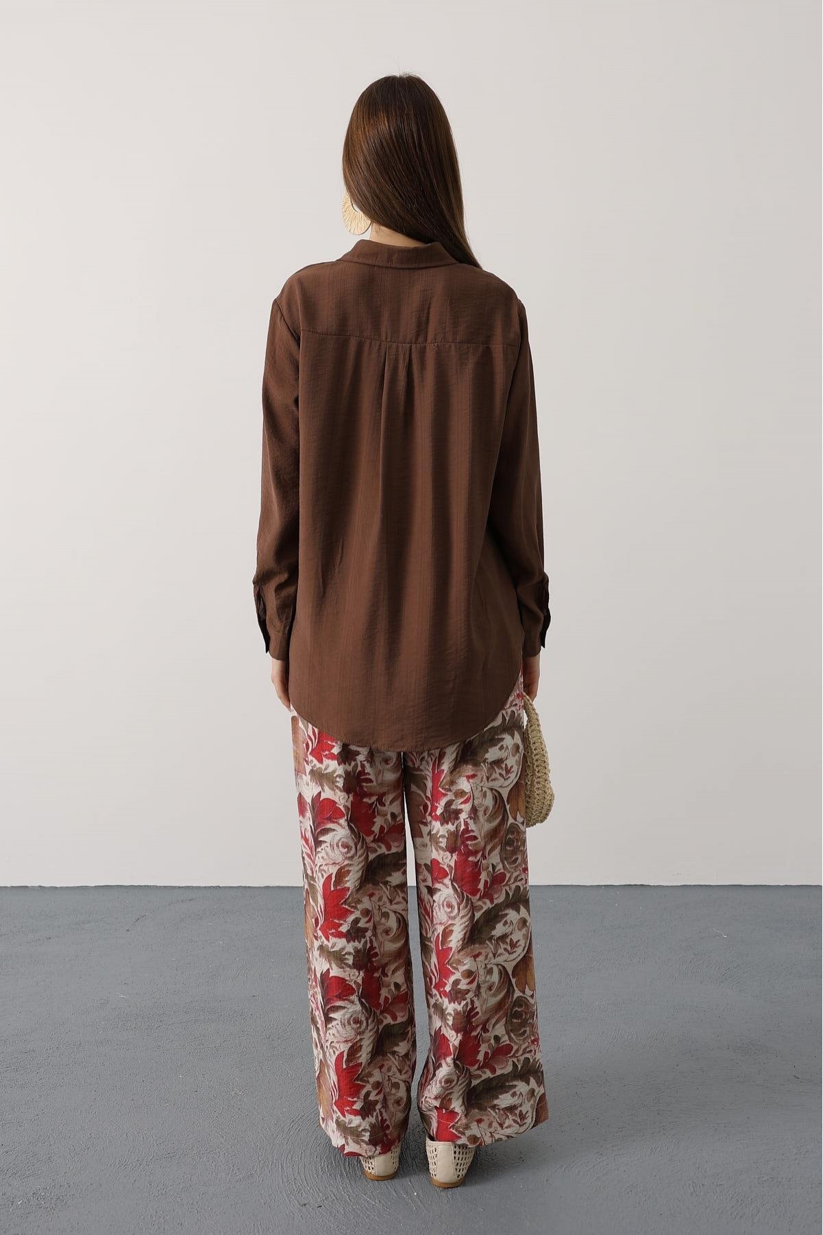 Desenli Pantolon Düz Gömlek Takım - Fuşya-Kahve