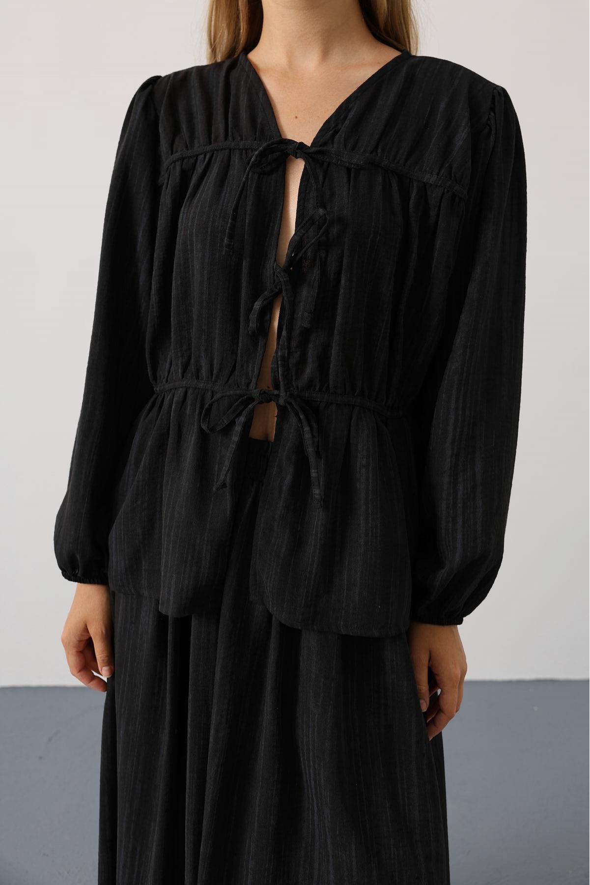 Önü Bağlamalı Etekli Takım - Siyah