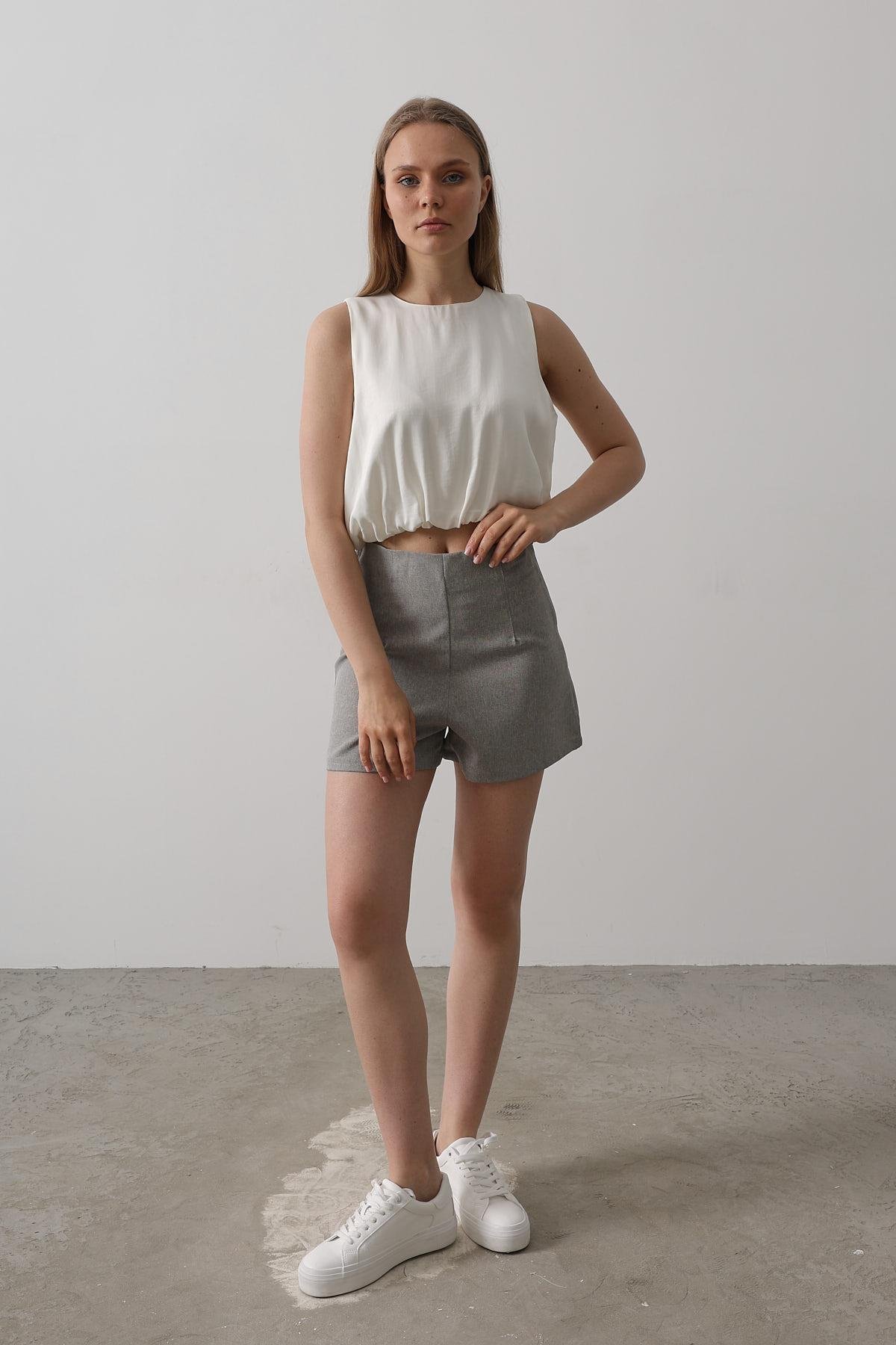 Saten Kolsuz Beli Lastikli Bluz - Ekru