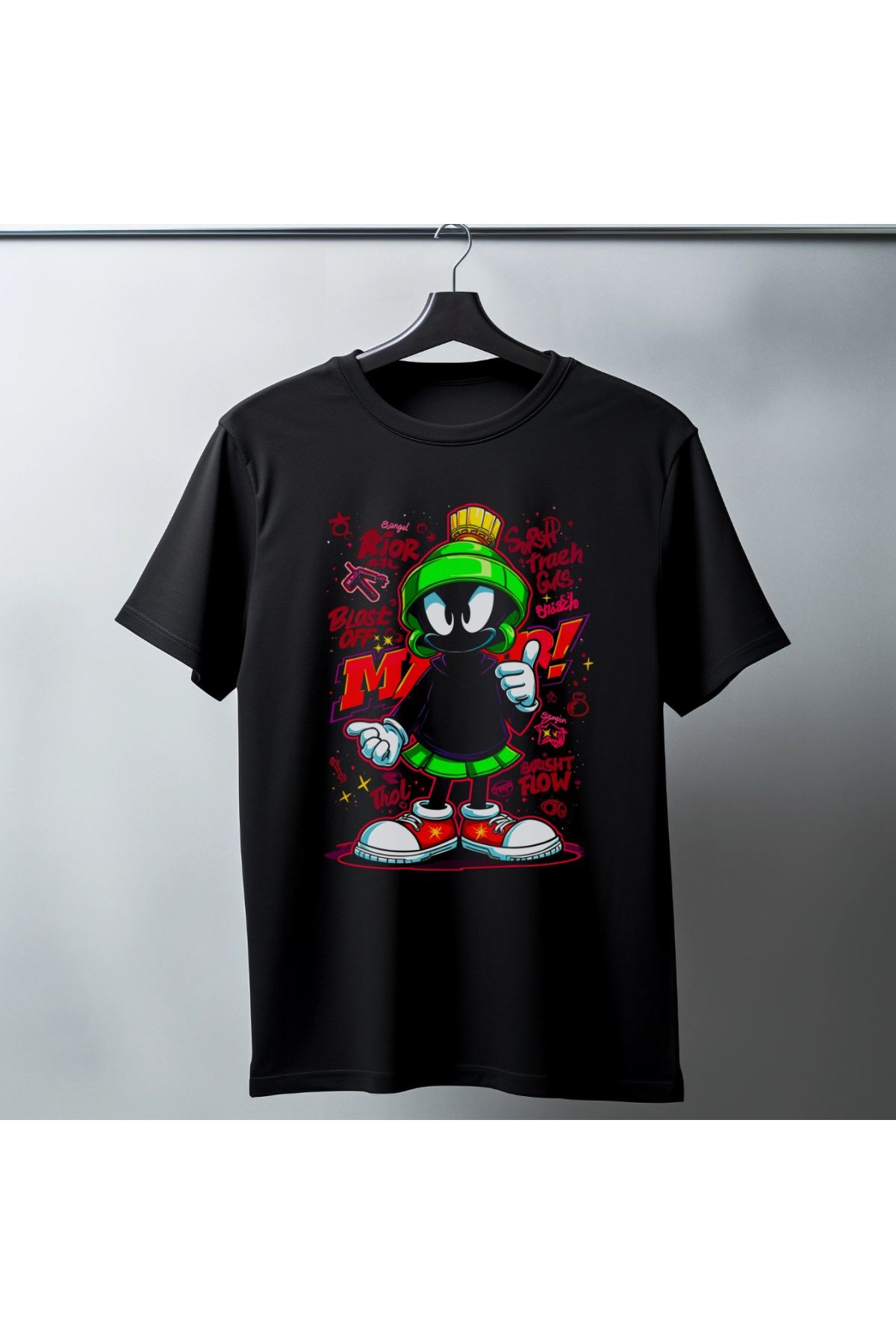 Marvin the Martian Graffiti Baskılı Unisex Siyah Tişört - 24/1 Penye Pamuklu