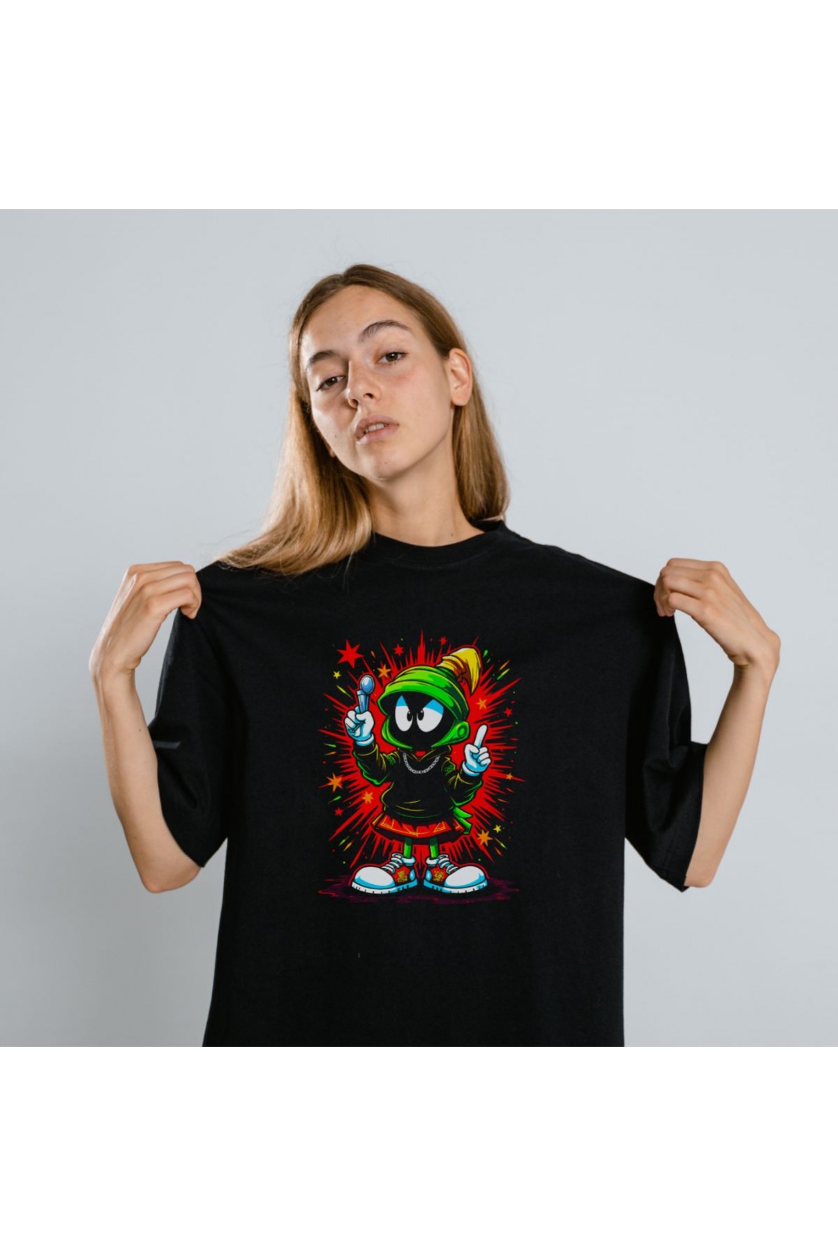 Marvin the Martian Graffiti Baskılı Unisex Siyah Tişört - 24/1 Penye Pamuklu