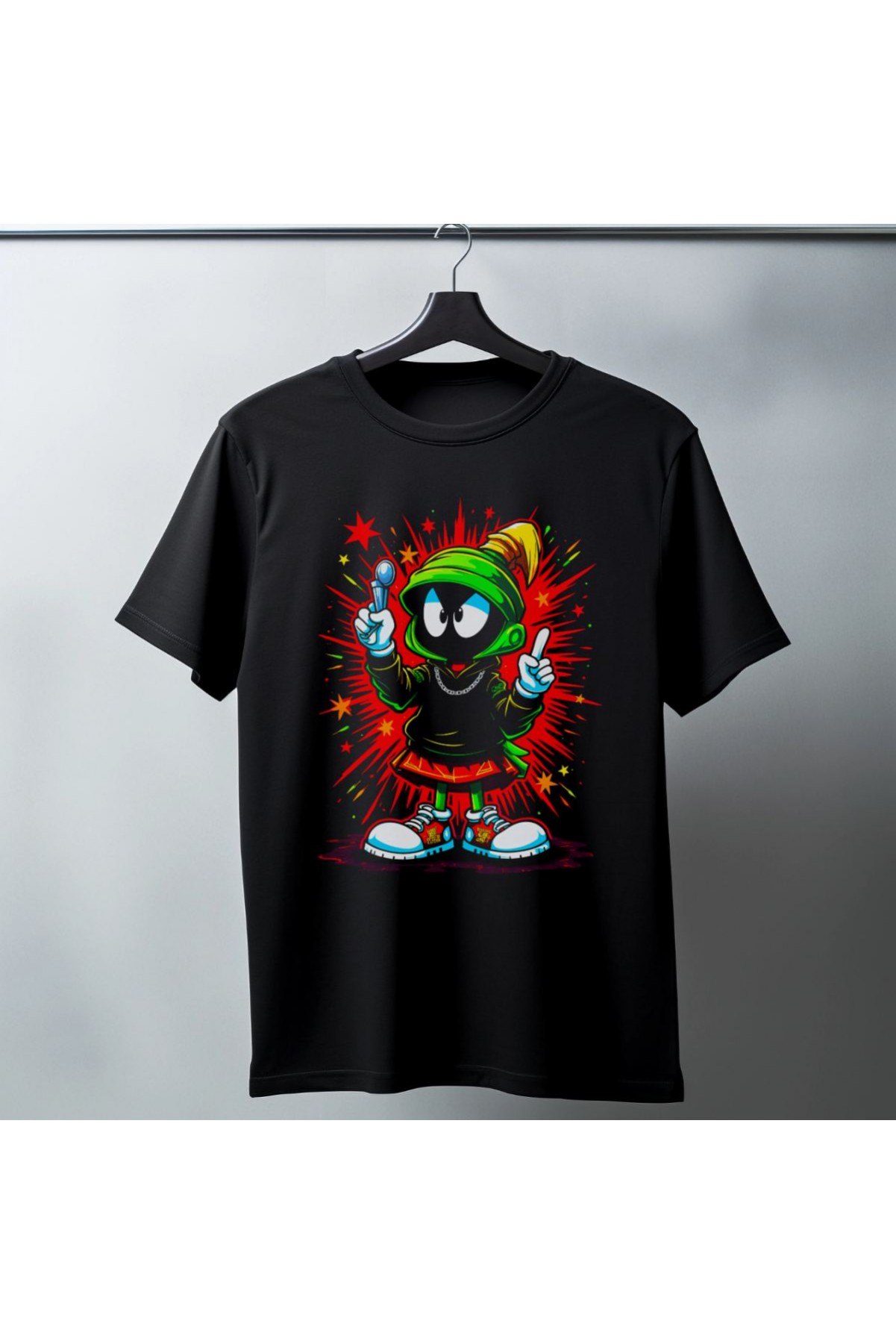 Marvin the Martian Graffiti Baskılı Unisex Siyah Tişört - 24/1 Penye Pamuklu