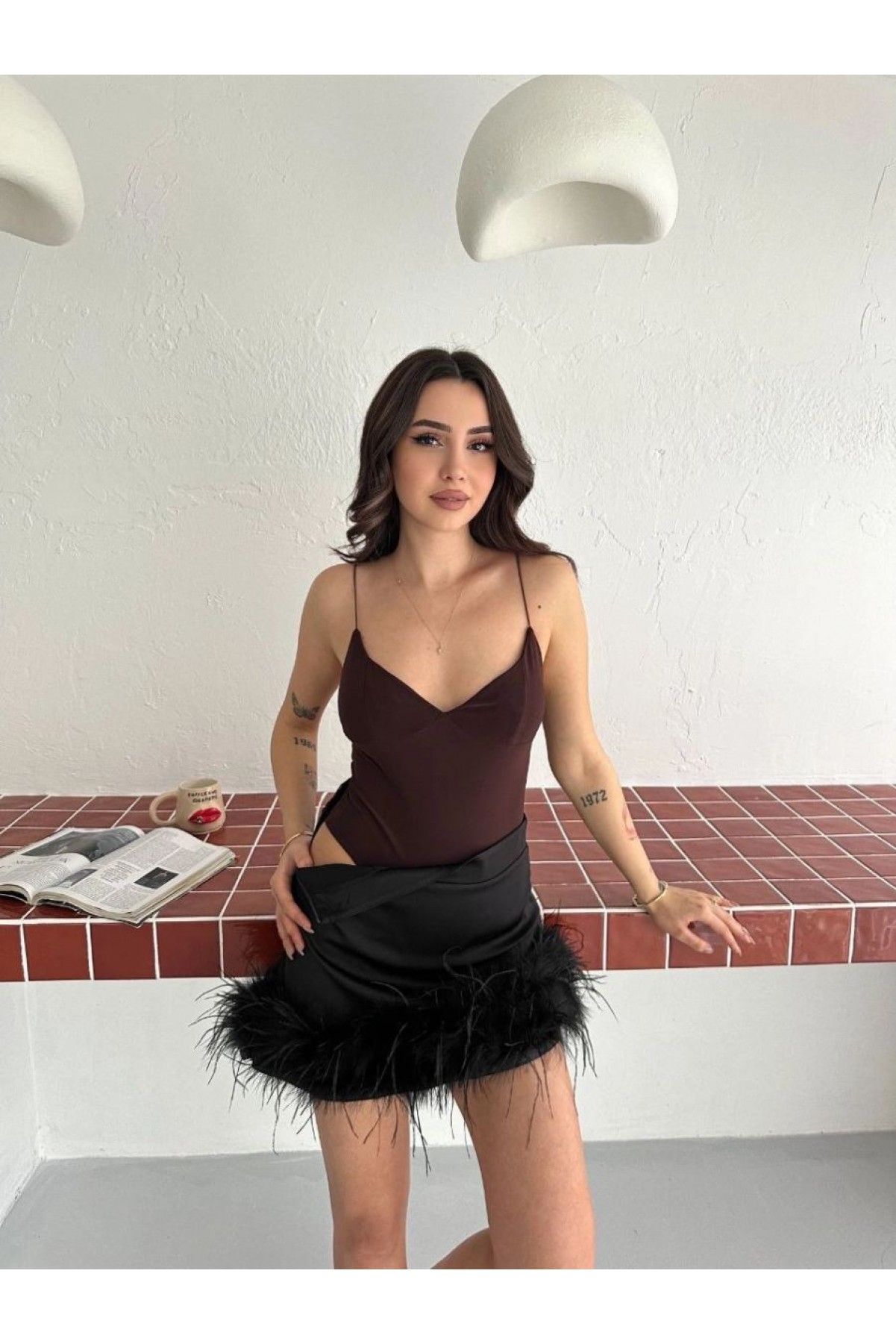 Kadın Derin Dekolte Askılı Body Sırt Dekolteli Şık Kolsuz Yazlık Bodysuit - Kahverengi