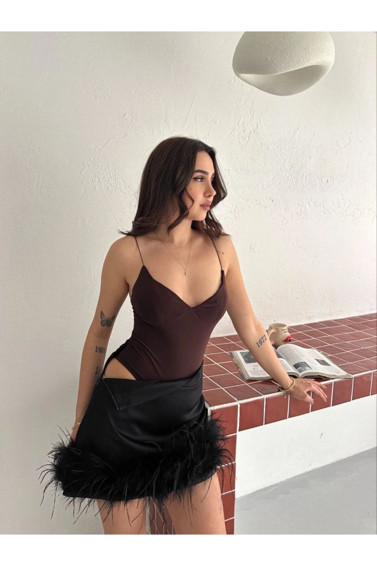 Kadın Derin Dekolte Askılı Body Sırt Dekolteli Şık Kolsuz Yazlık Bodysuit - Kahverengi