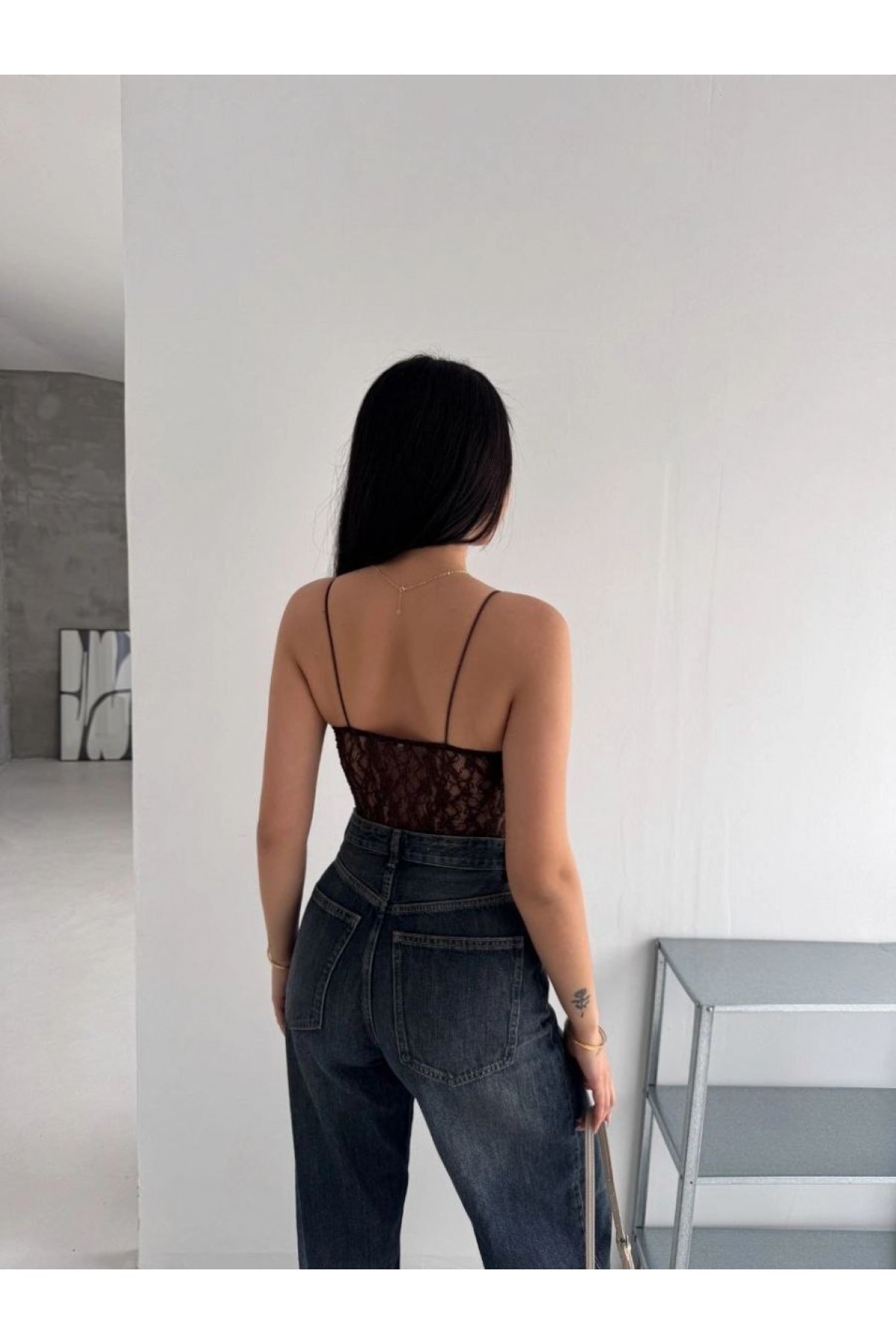 Kadın Dantel Detaylı Derin Dekolte Body Şık Kolsuz Yazlık Bodysuit - Kahvrenegi