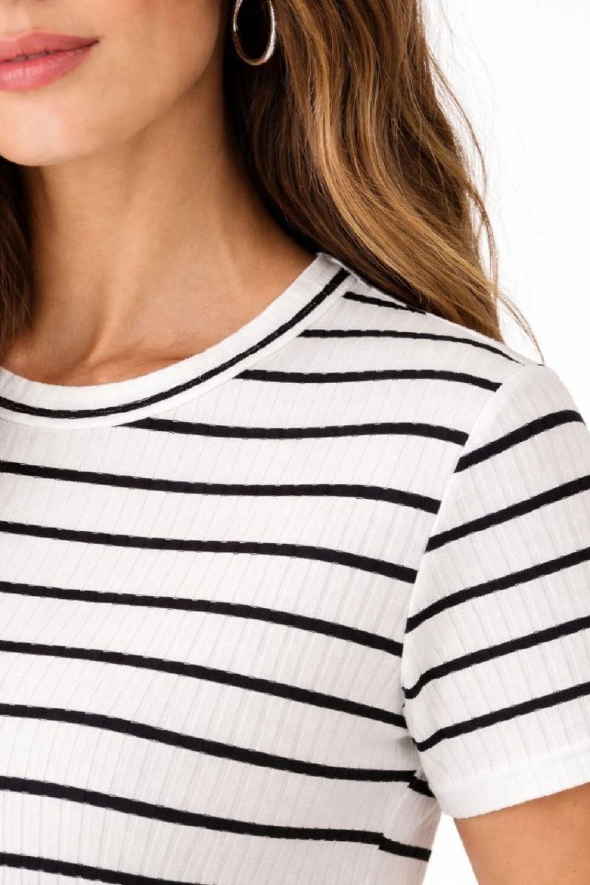 Kadın Çizgili Yazlık Triko T-Shirt Bisiklet Yaka Rahat Kalıp Tişört - Beyaz