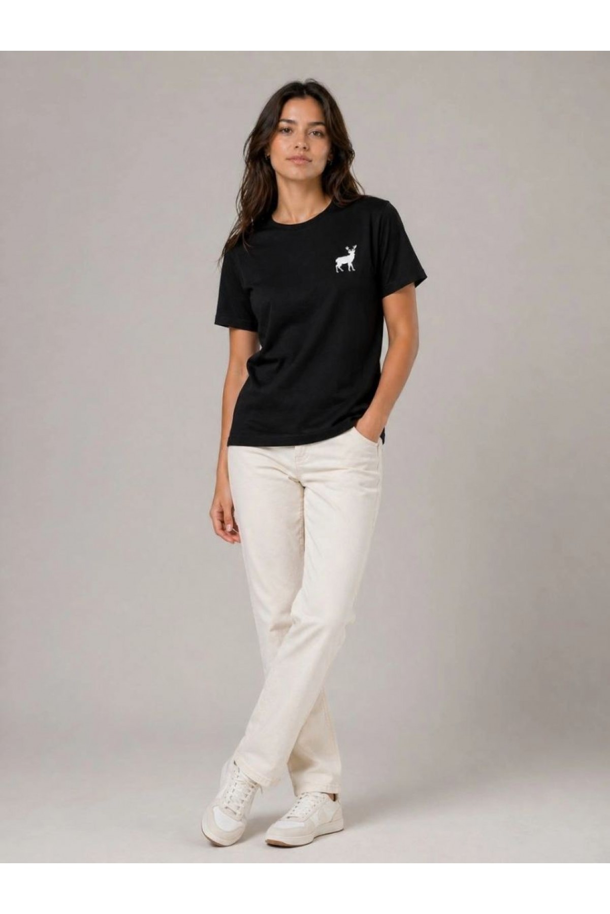 Kadın Minimal Geyik Logolu Tişört Bisiklet Yaka Kısa kol Yazlık T-Shirt - Siyah