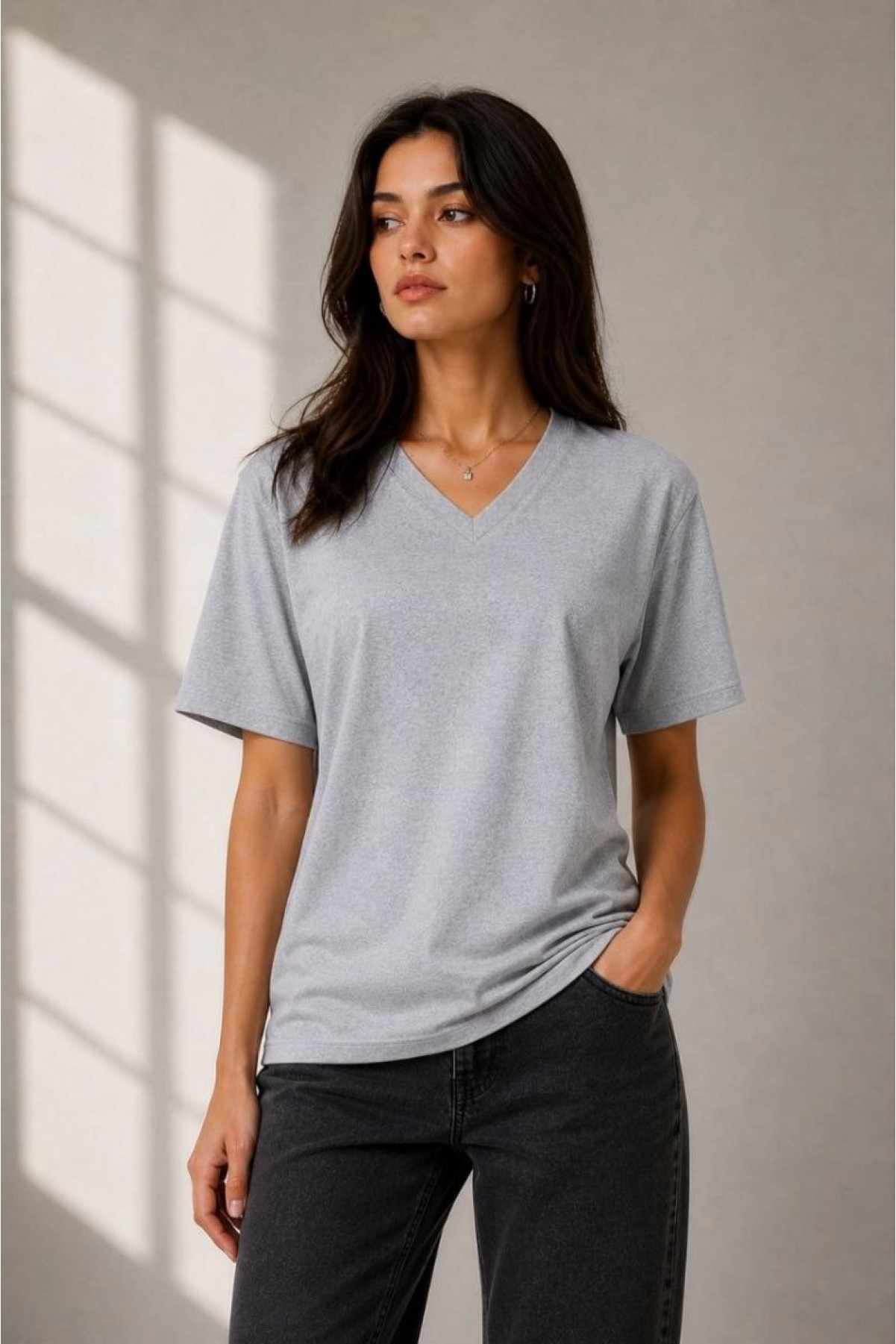 Kadın V Yaka Basic Tişört Kısa Kol Yazlık Regular Fit T-Shirt - Gri