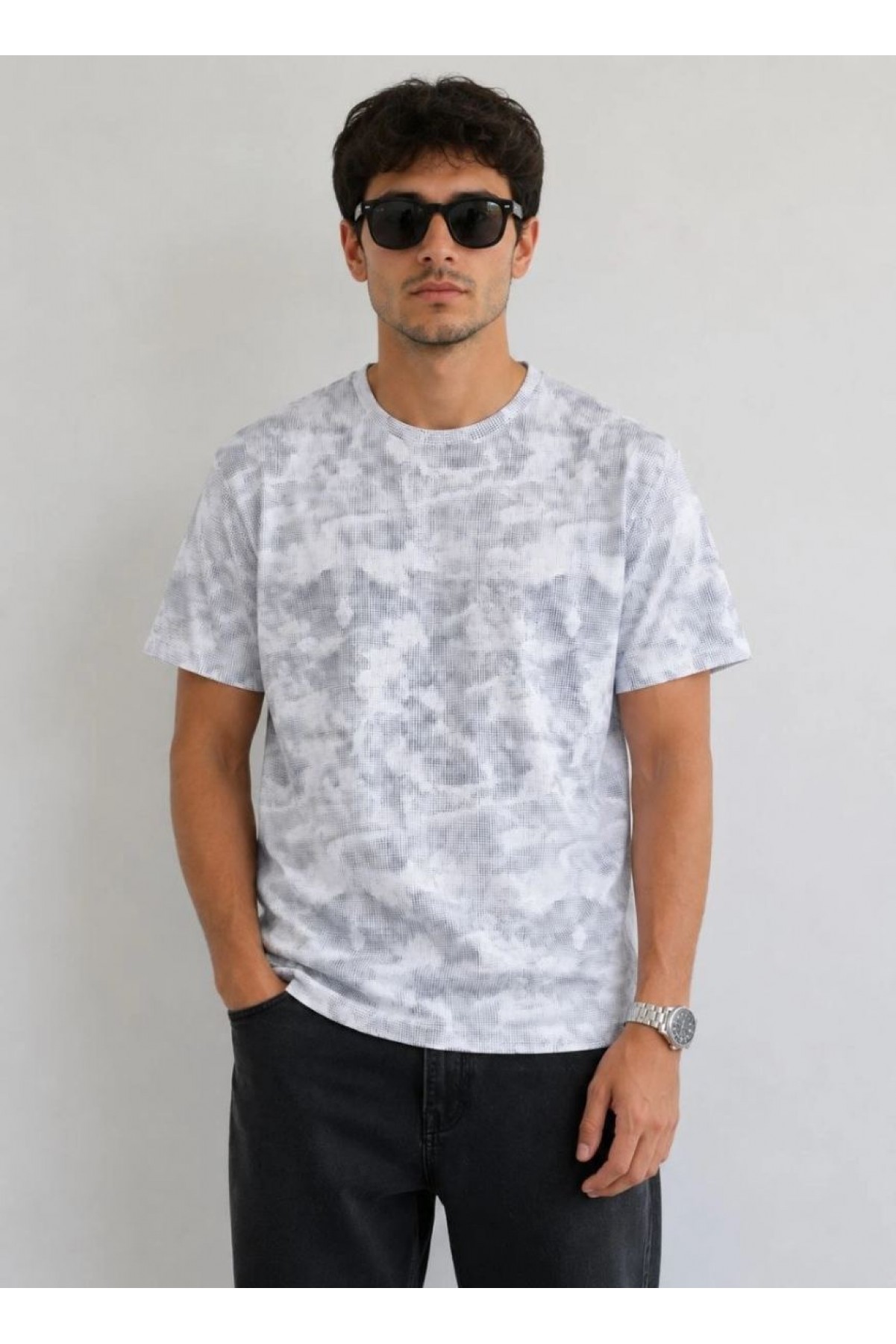 Erkek Batik Desenli Tişört Bisiklet Yaka Kısa Kol Regular Fit T-shirt - Gri