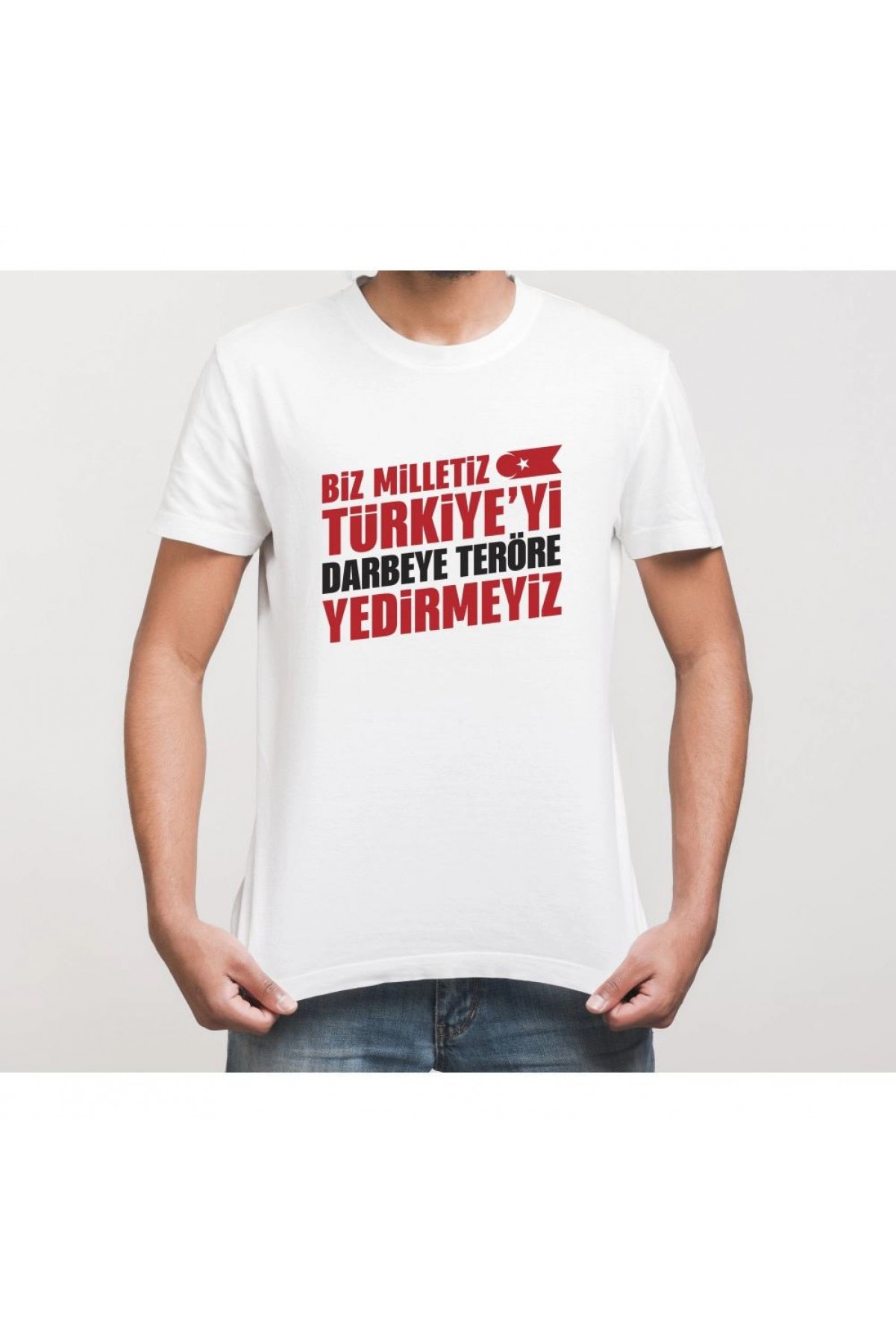 15 Temmuz Demokrasi Milli Birlik YEDİRMEYİZ Baskılı Bisiklet Yaka T-shirt - Beyaz