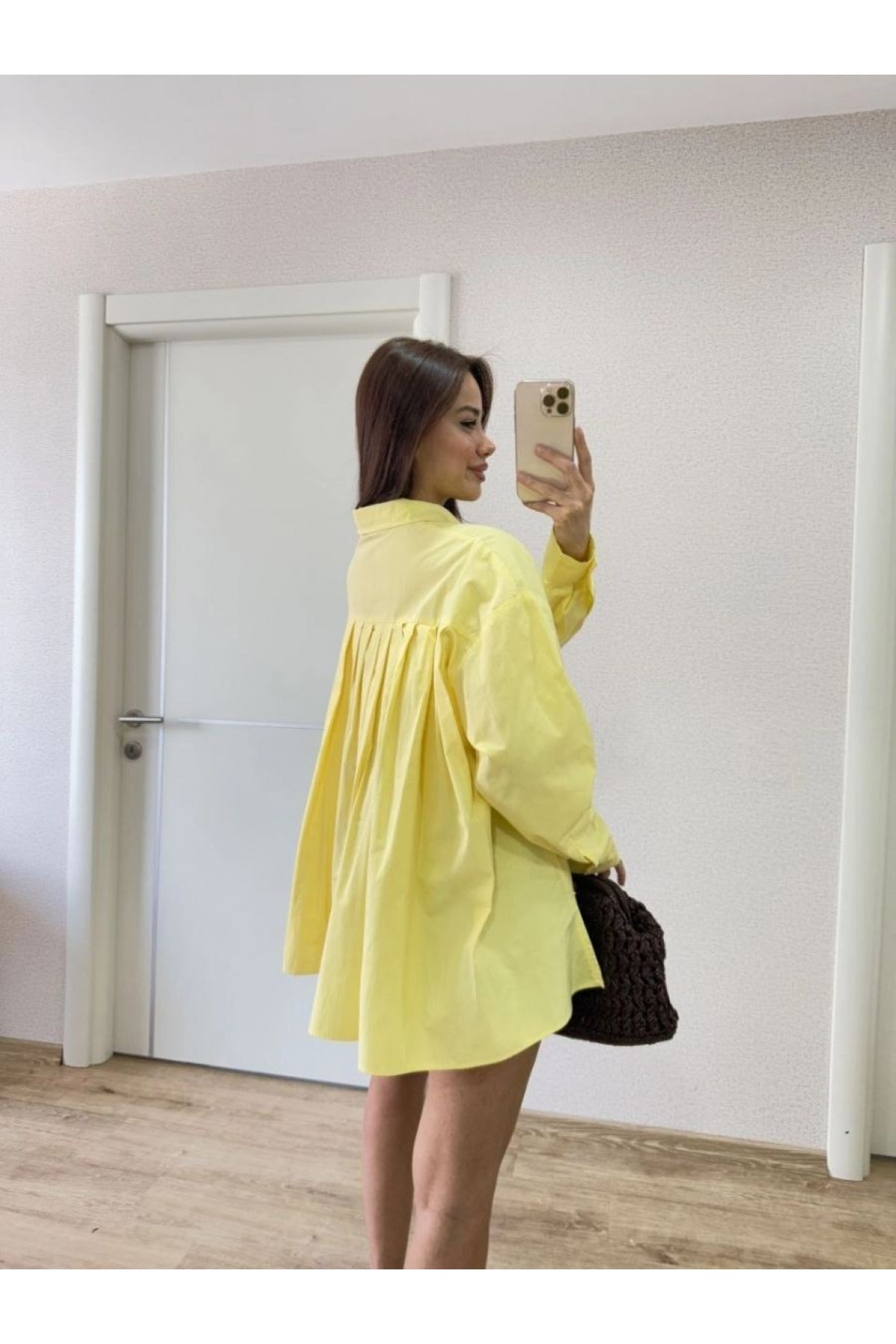 Kadın Oversize Pens Detaylı Cepli Yırtmaçlı Rahat Kalıp Poplin Gömlek - Sarı