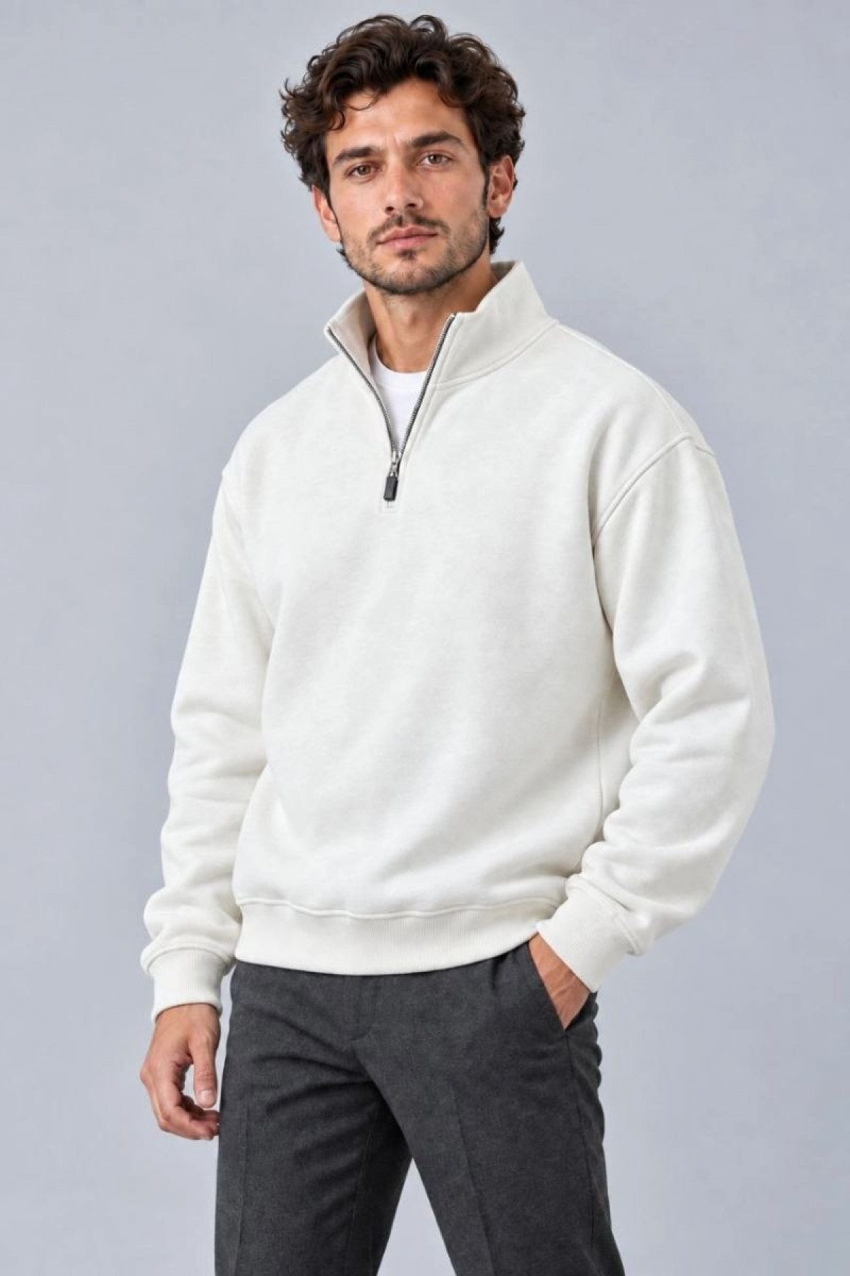 Erkek Üç İplik İçi Şardonlu Dik Yaka Yarım Fermuarlı Kışlık Sweatshirt - Beyaz