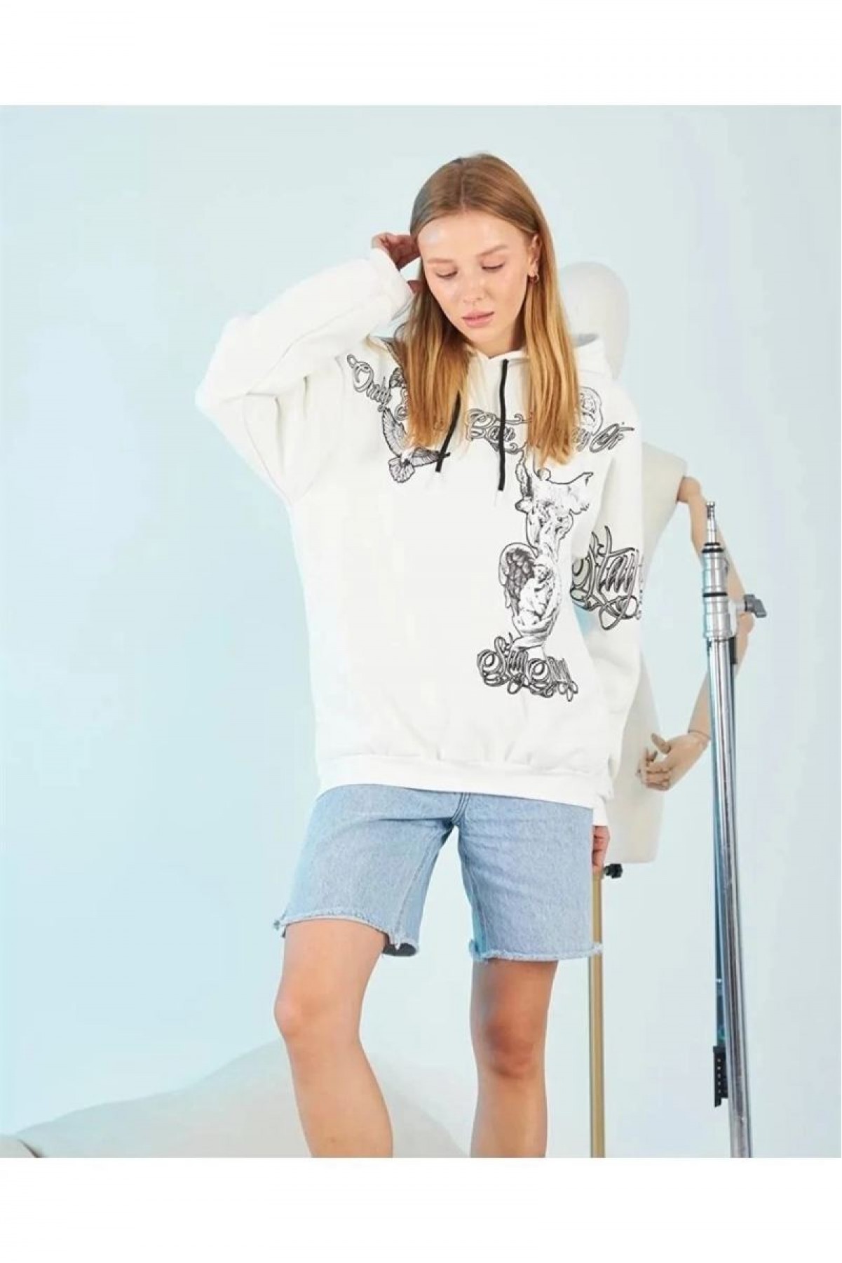 Kadın Oversize Kapüşonlu Baskılı 3 İplik Pamuklu Hoodie Sweatshirt - B