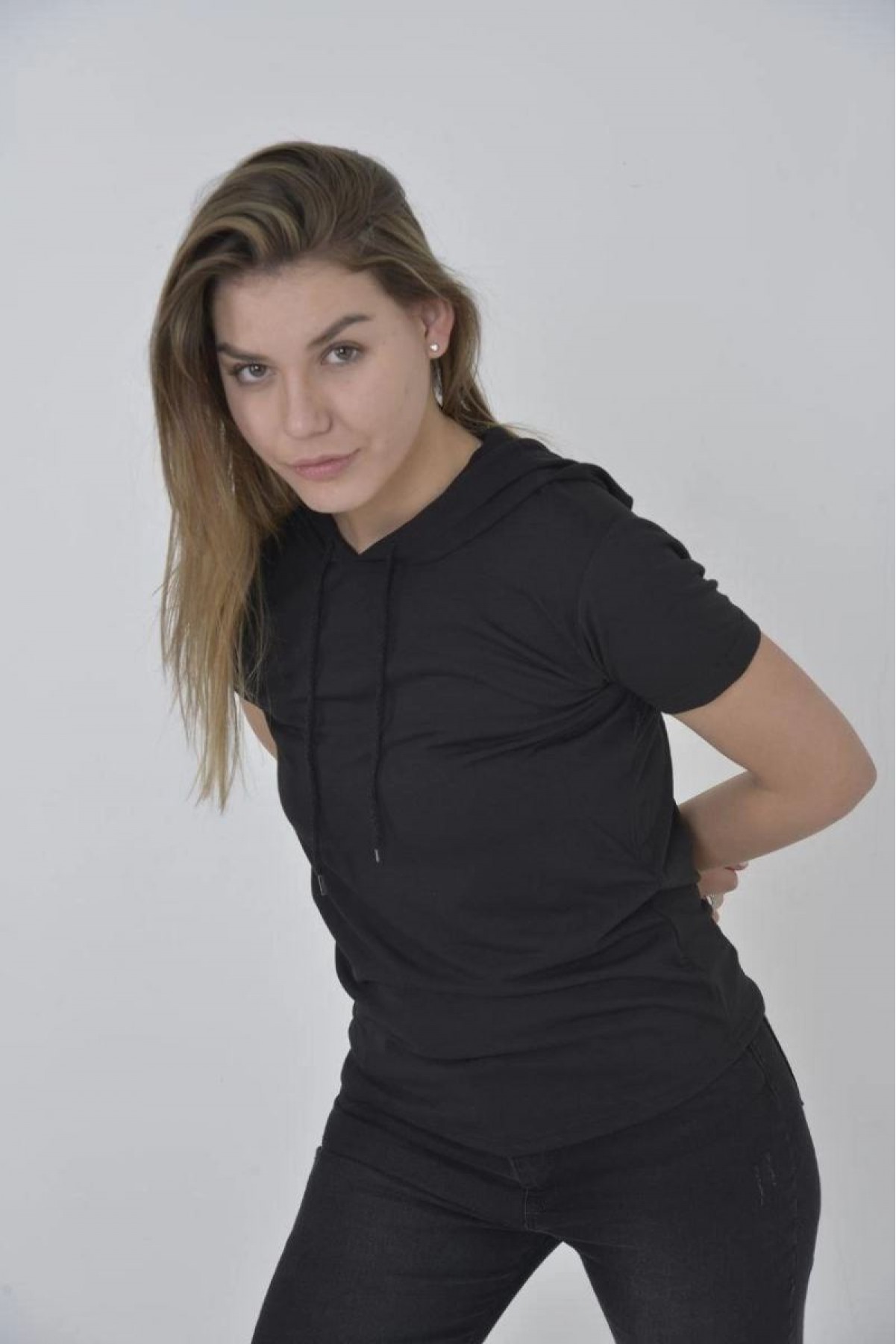 Kadın Kapüşonlu T-Shirt Kısa Kol Bisiklet Yaka Slimfit Tişört   - Siyah