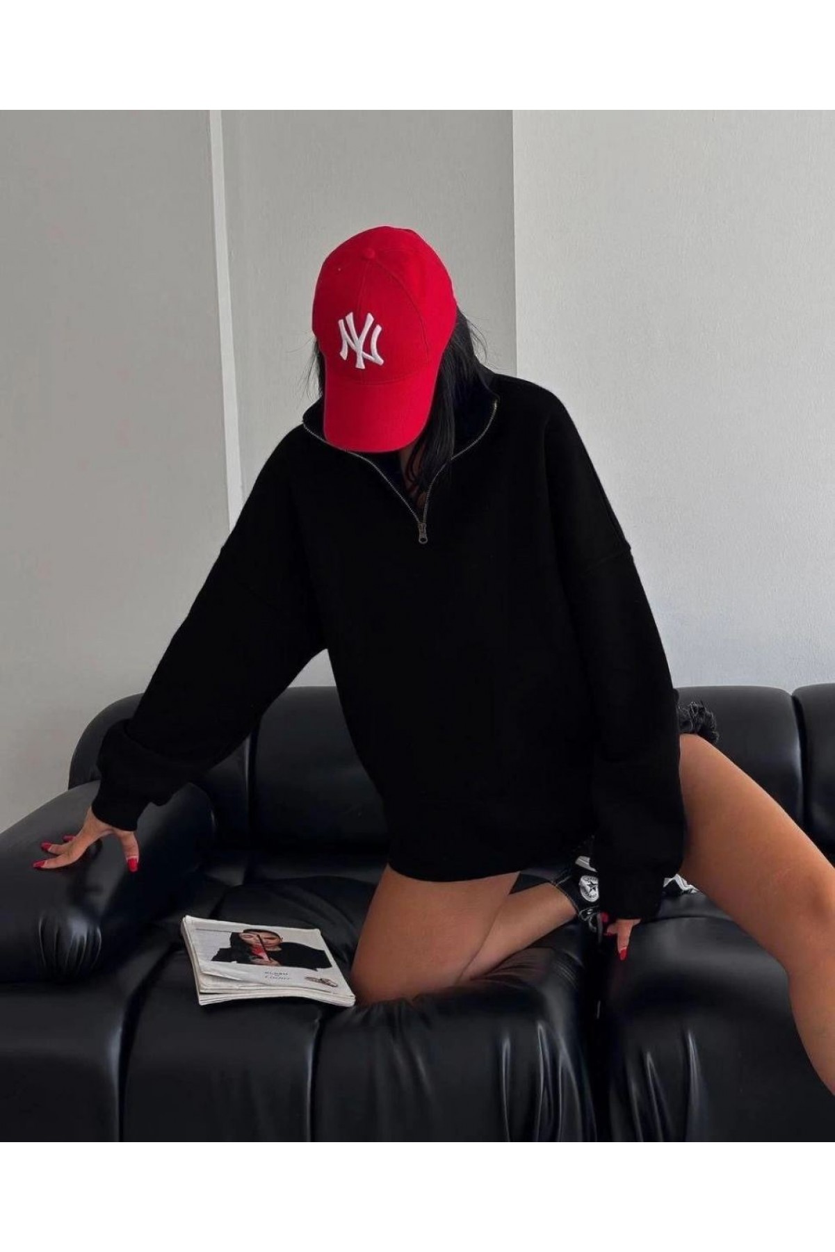 Kadın 3 İplik Pamuklu Oversize Yarım Fermuarlı Yakalı Basic Sweatshirt - Siyah
