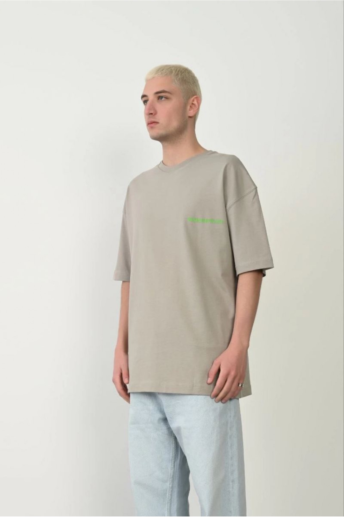 Erkek Baskılı T-Shirt Kısa Kol Bisiklet Yaka Rahat Kalıp Tişört  - Boyalı Gri
