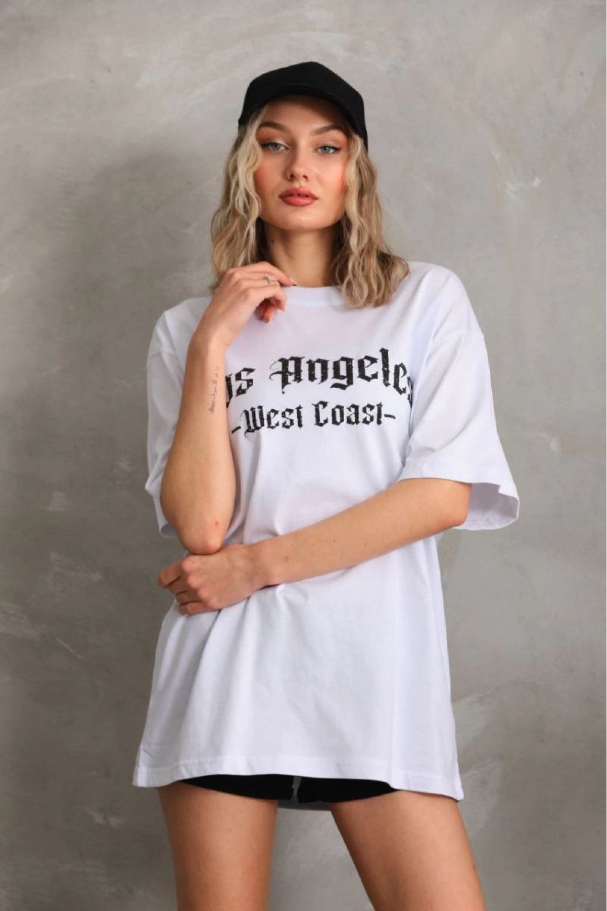 Kadın Baskılı Tişört Kısa Kol Bisiklet Yaka Oversize T-Shirt - Beyaz