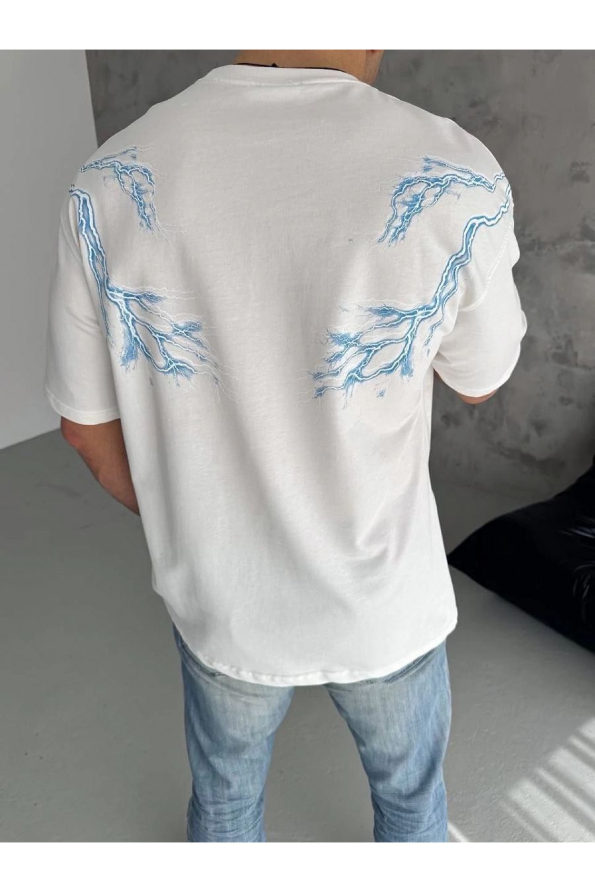 Erkek Bisiklet Yaka Tişört Yıldırım Şimşek Baskılı Kısa Kol T-Shirt - Beyaz