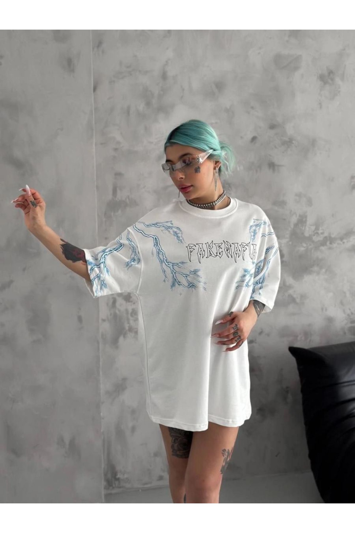 Kadın Tişort Bisiklet Yaka Yıldırım Şimşek Baskılı Kısa kol T-Shirt - Beyaz