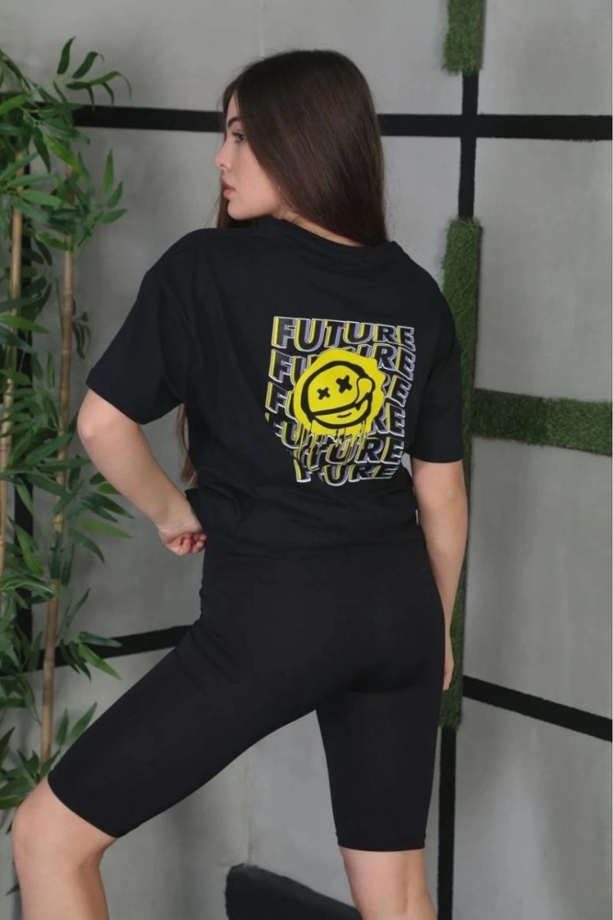 Kadın Bisiklet Yaka Baskılı  Kısa kol Oversize T-Shirt - Siyah