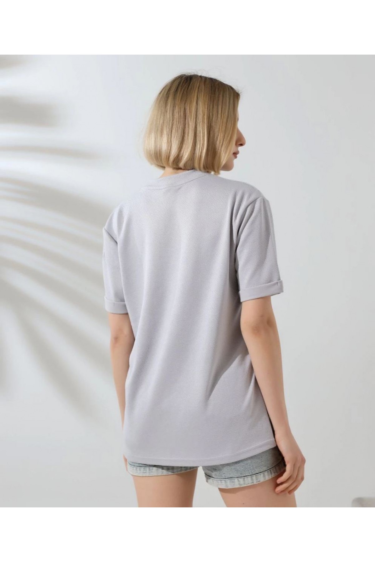 Kadın Bisiklet Yaka Baskılı Slim Fit T-Shirt - Boyalı Gri