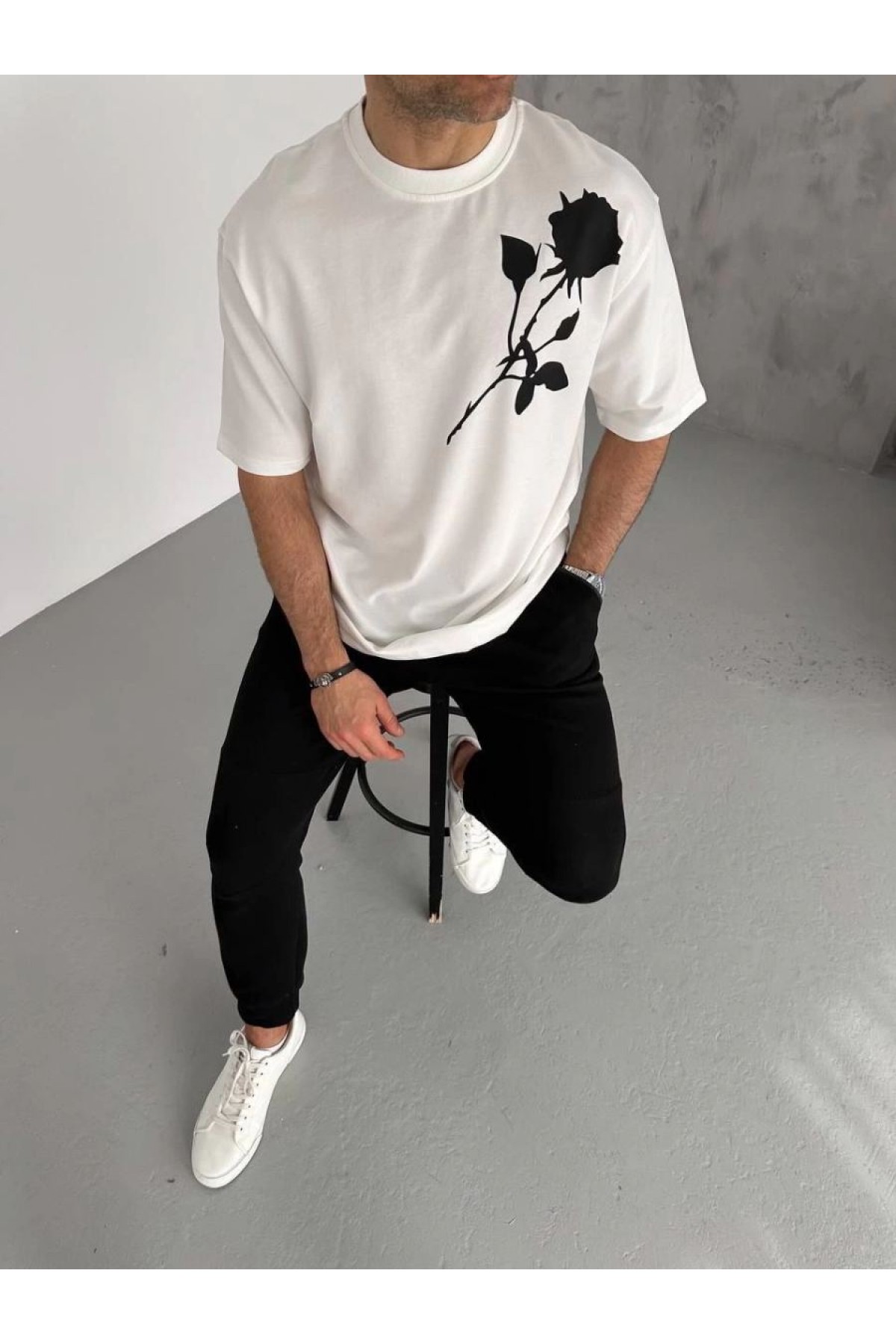 Erkek Kısa Kol Tişört Bisiklet Yaka GÜL Baskılı Oversize T-Shirt - Beyaz