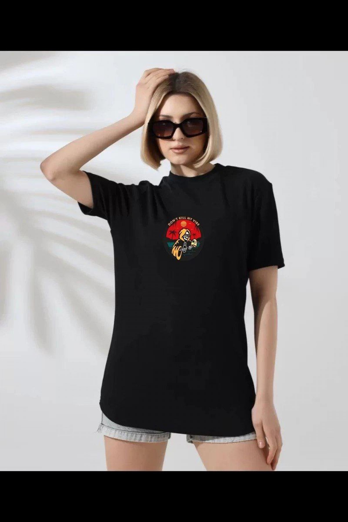 Kadın Bisiklet Yaka Baskılı  kısa kol T-Shirt - Siyah