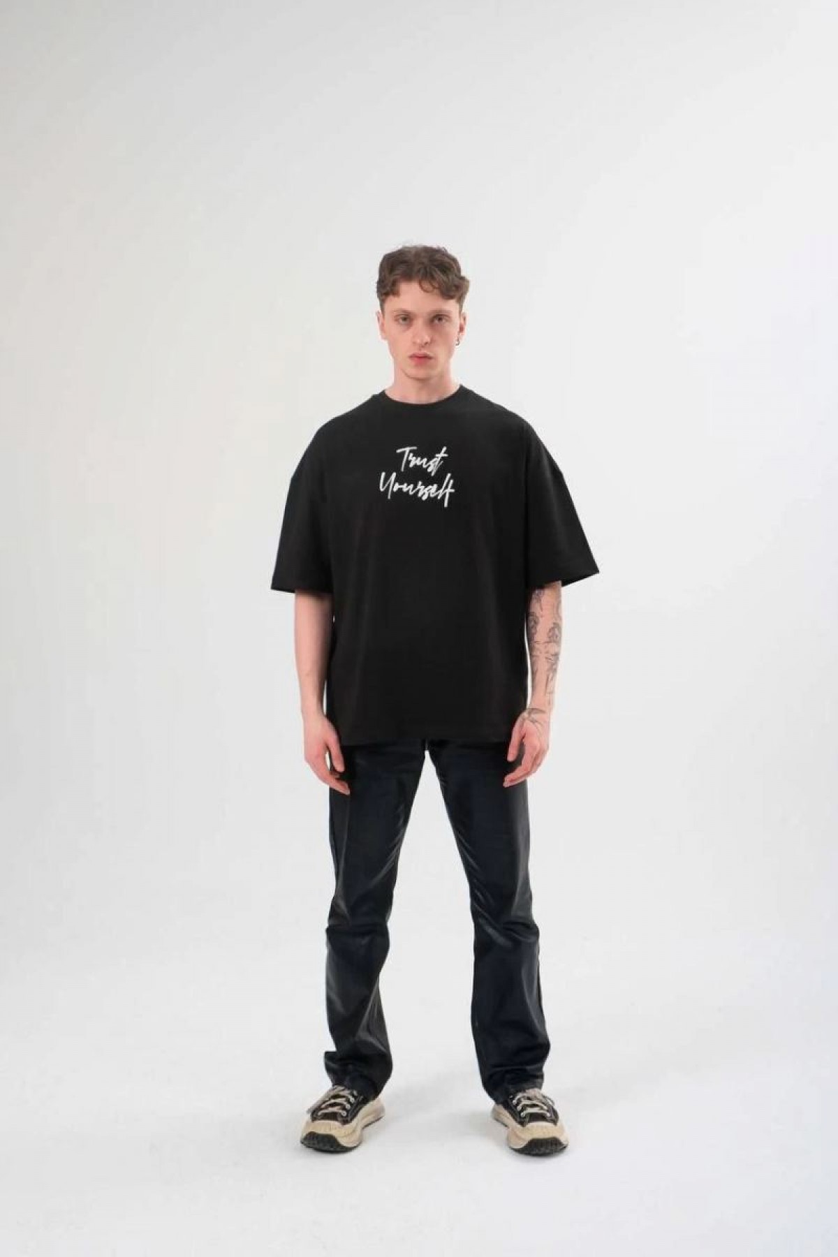 Erkek Kısa Kol Yazlık Tişört Bisiklet Yaka Baskılı Oversize T-Shirt - Siyah