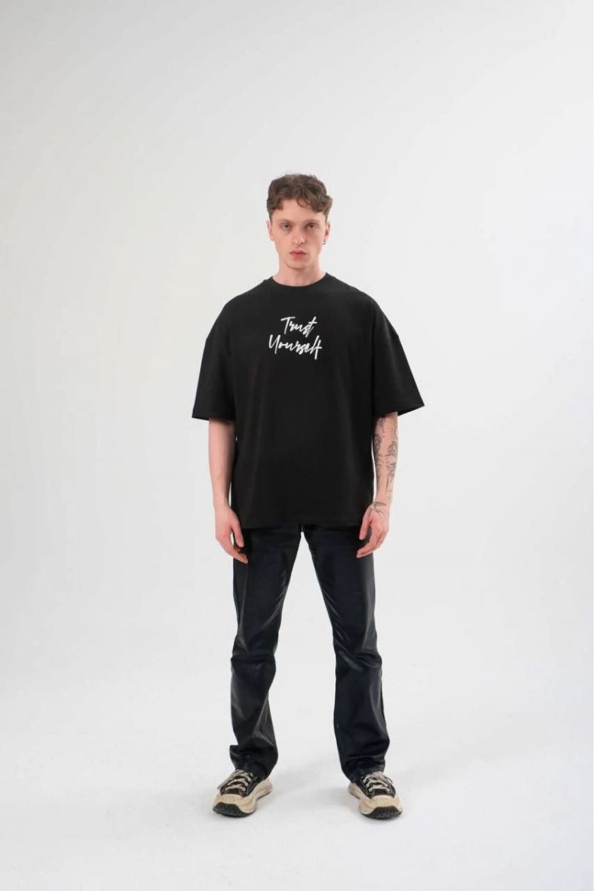 Erkek Kısa Kol Yazlık Tişört Bisiklet Yaka Baskılı Oversize T-Shirt - Siyah