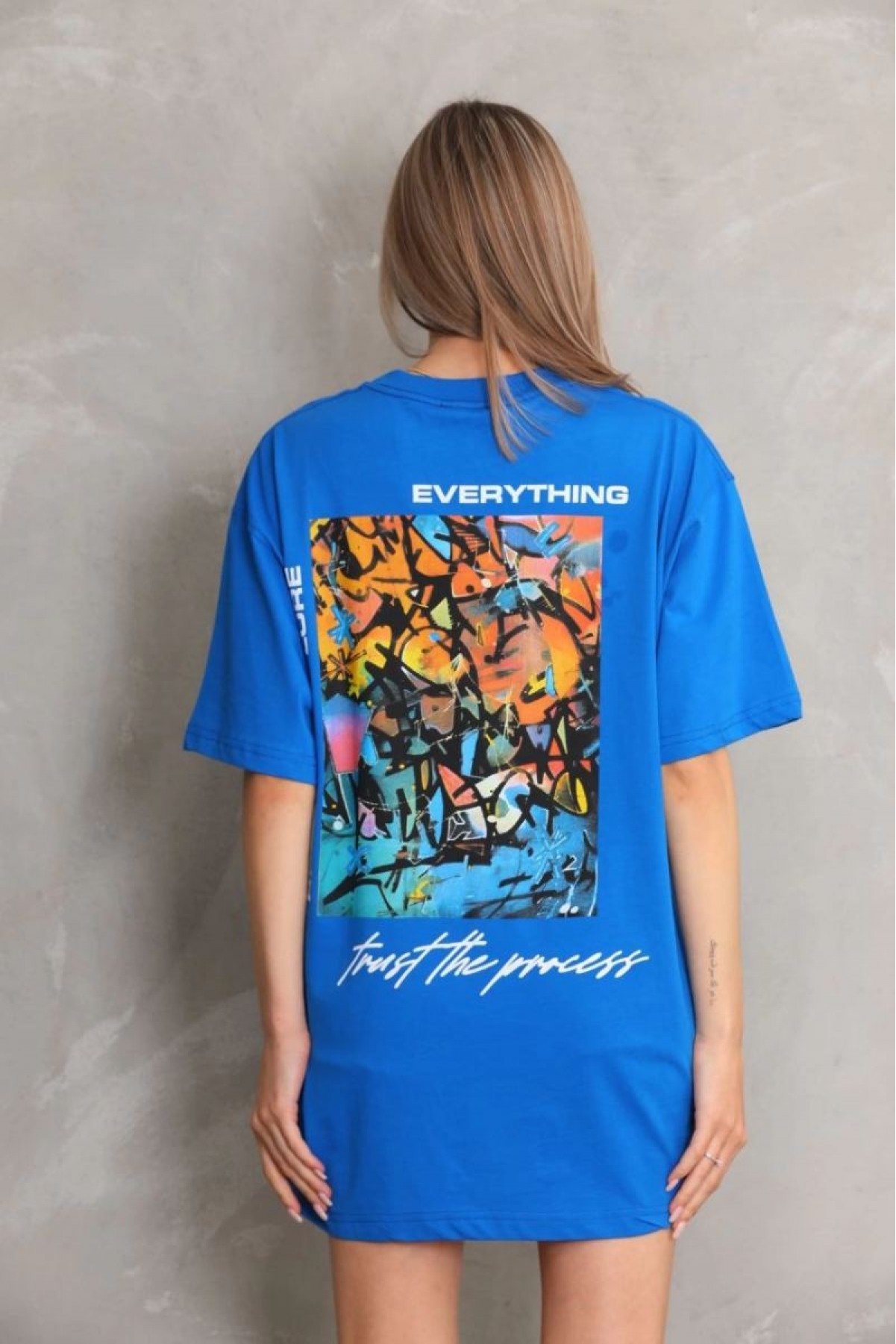 kadın Bisiklet Yaka Baskılı Oversize T-Shirt - Mavi