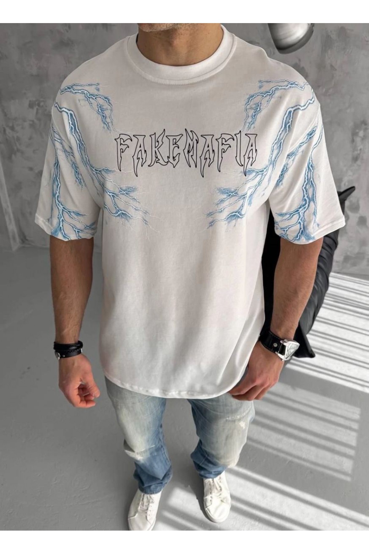 Erkek Bisiklet Yaka Yıldırım Baskılı  Kısa kol T-Shirt - Beyaz