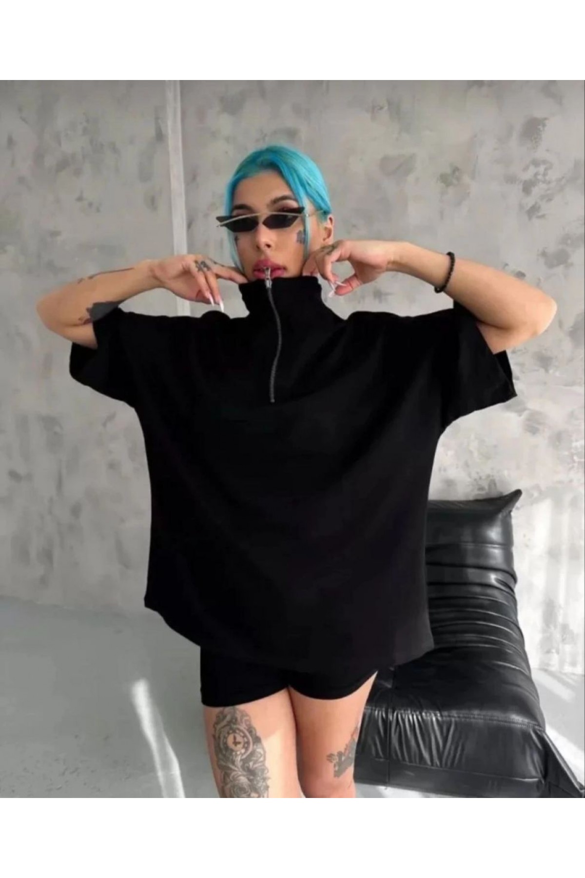 Kadın Yarım Fermuarlı Tişört Düz Oversize T-Shirt - Siyah