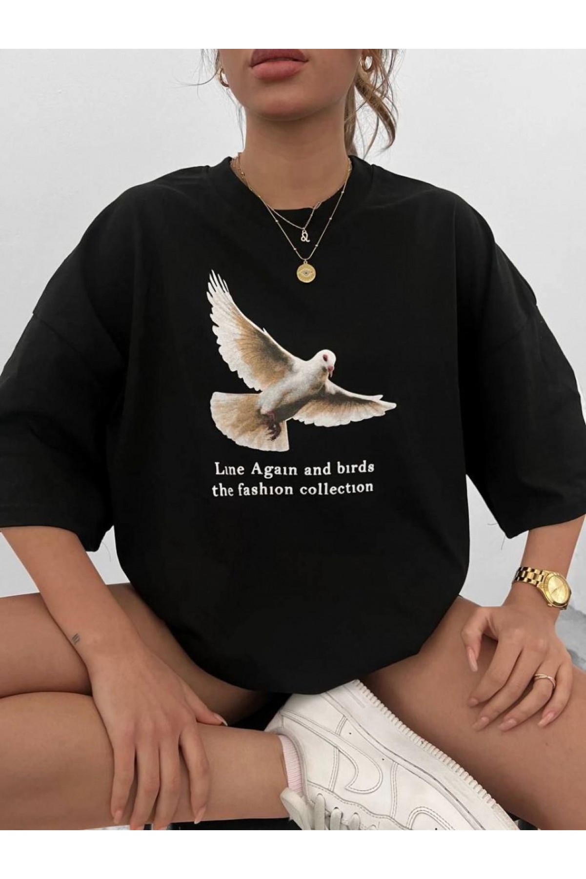 Kadın Kısa Kol Yazlık Tişört Bisiklet Yaka Güvercin Baskılı T-Shirt - Siyah