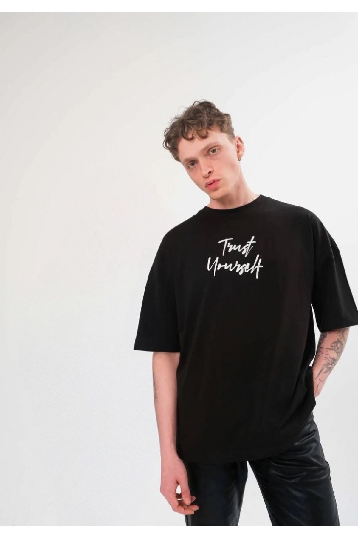Erkek Kısa Kol Yazlık Tişört Bisiklet Yaka Baskılı Oversize T-Shirt -  Siyah