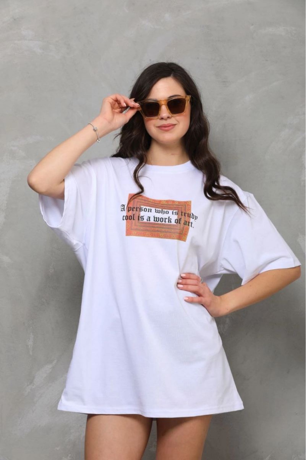 Kadın Baskılı T-Shirt Kısa Kol Bisiklet Yaka Oversize Rahat Kalıp Tişört - Beyaz