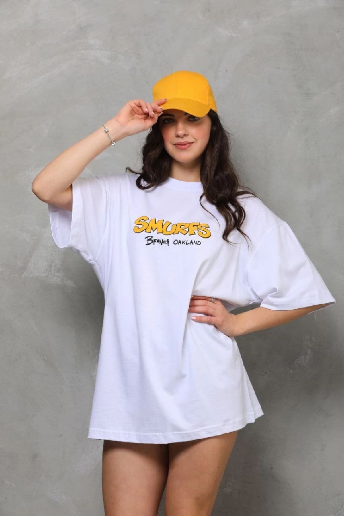 kadın Bisiklet Yaka Baskılı Oversize T-Shirt - Beyaz