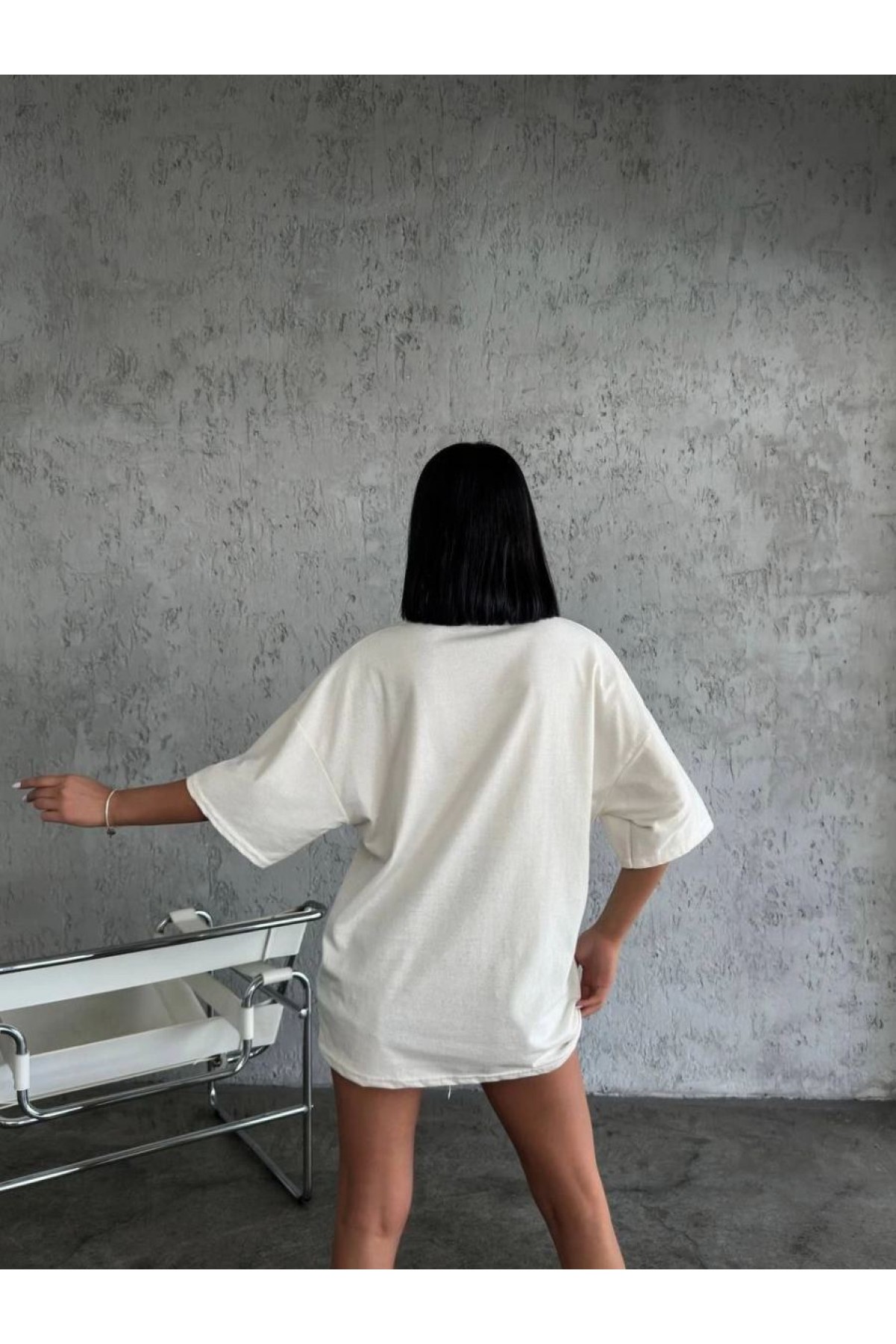 Kadın Düz T-Shirt Kısa Kol Bisiklet Yaka Oversize Rahat Kalıp Günlük Tişört - Beyaz