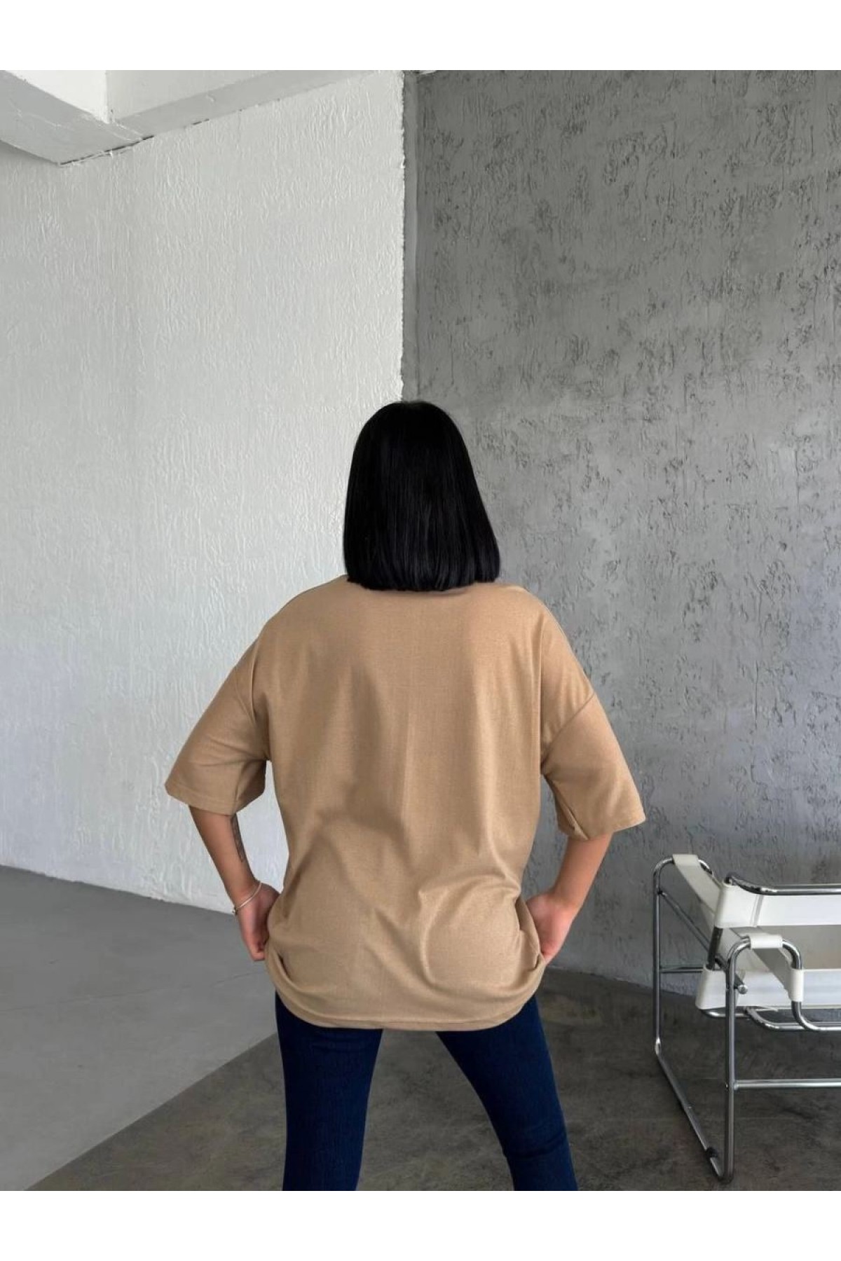 Kadın Düz T-Shirt Kısa Kol Bisiklet Yaka Oversize Rahat Kalıp Günlük Tişört - Bej