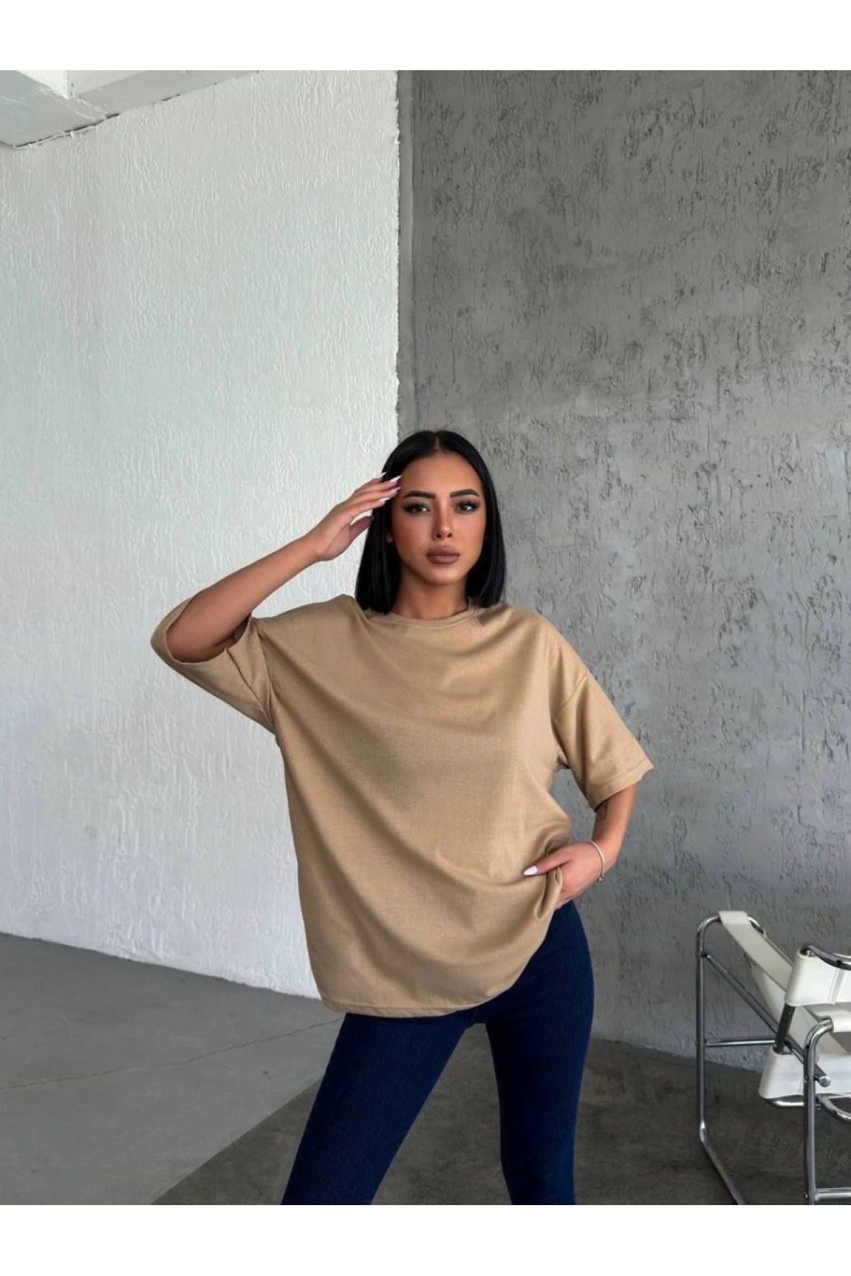 Kadın Düz T-Shirt Kısa Kol Bisiklet Yaka Oversize Rahat Kalıp Günlük Tişört - Bej