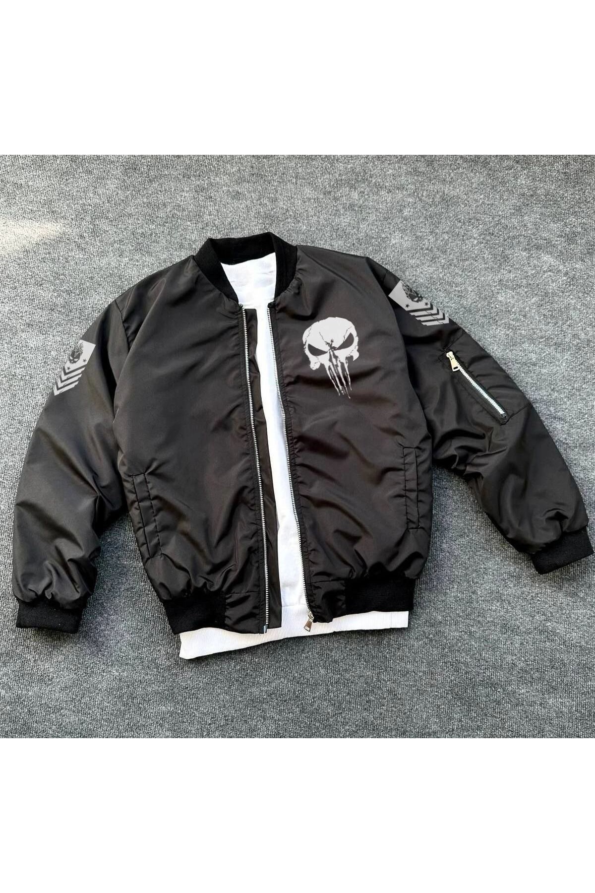 ERKEK Siyah Askeri Tarz Bomber Mont Punisher Skull Detaylı Fermuarlı Cepli - Siyah