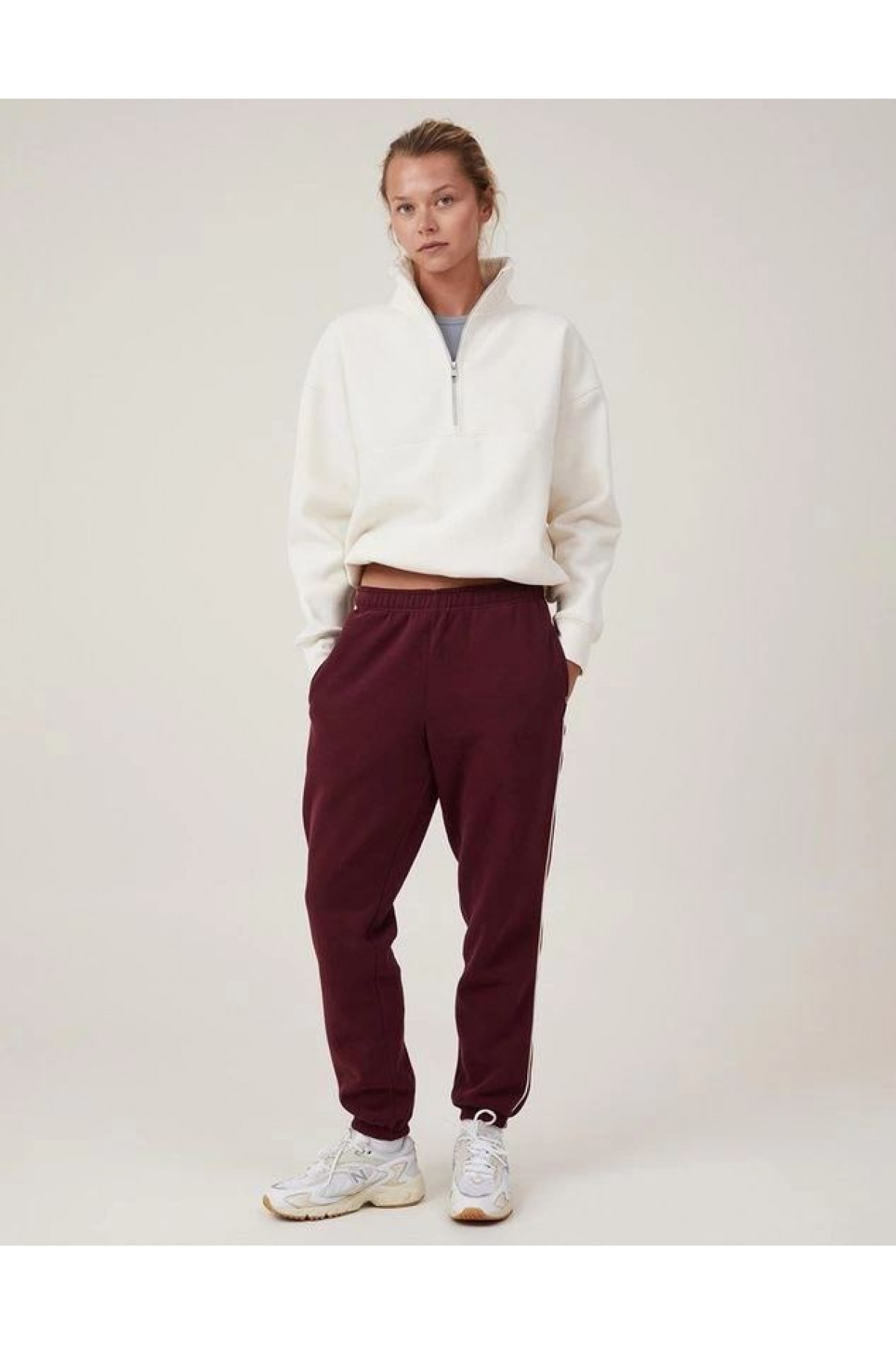 Kadın 3 İplik Pamuklu Oversize Yarım Fermuarlı Yakalı Basic Sweatshirt - Beyaz