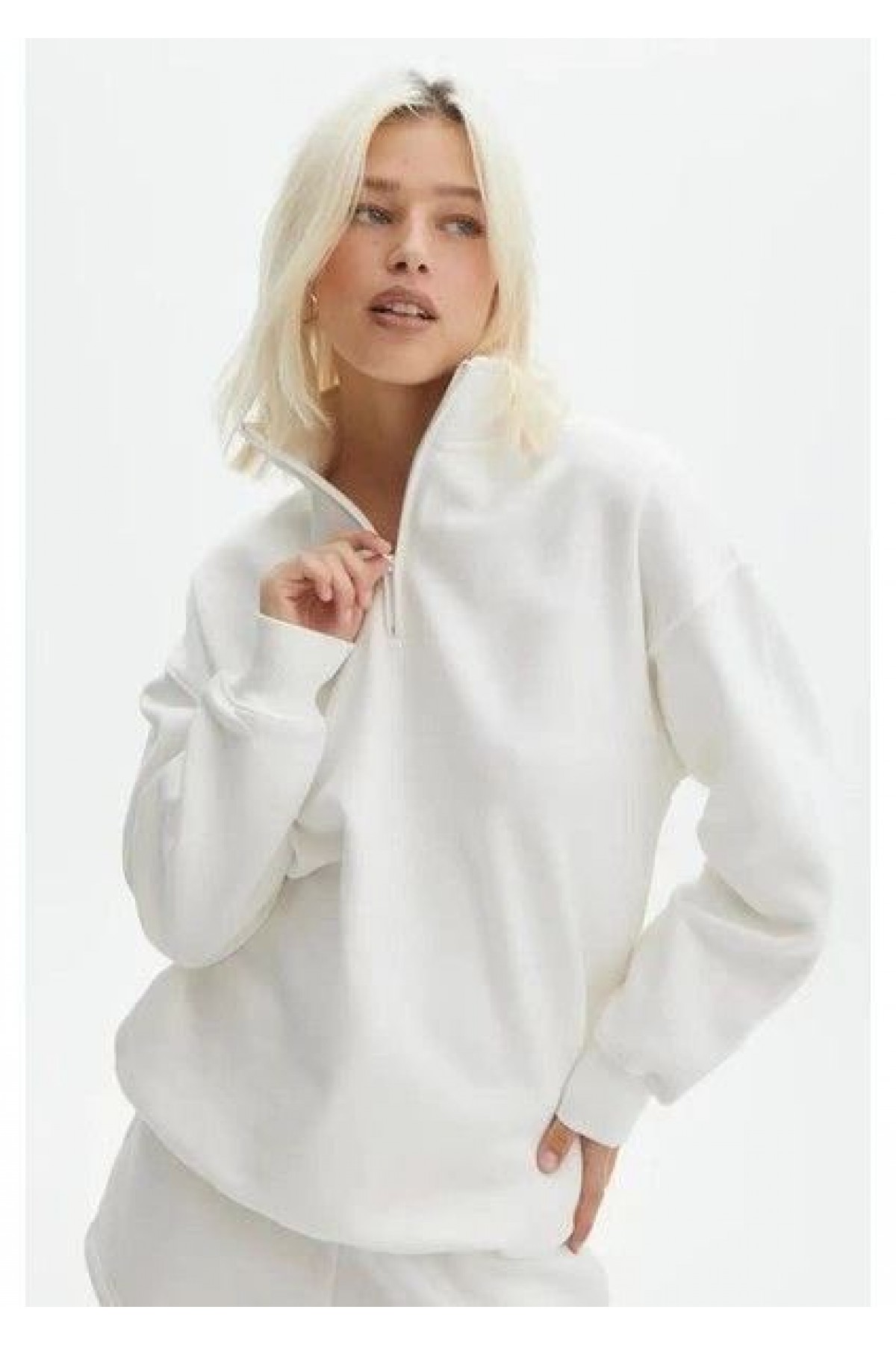 Kadın 3 İplik Pamuklu Oversize Yarım Fermuarlı Yakalı Basic Sweatshirt - Beyaz