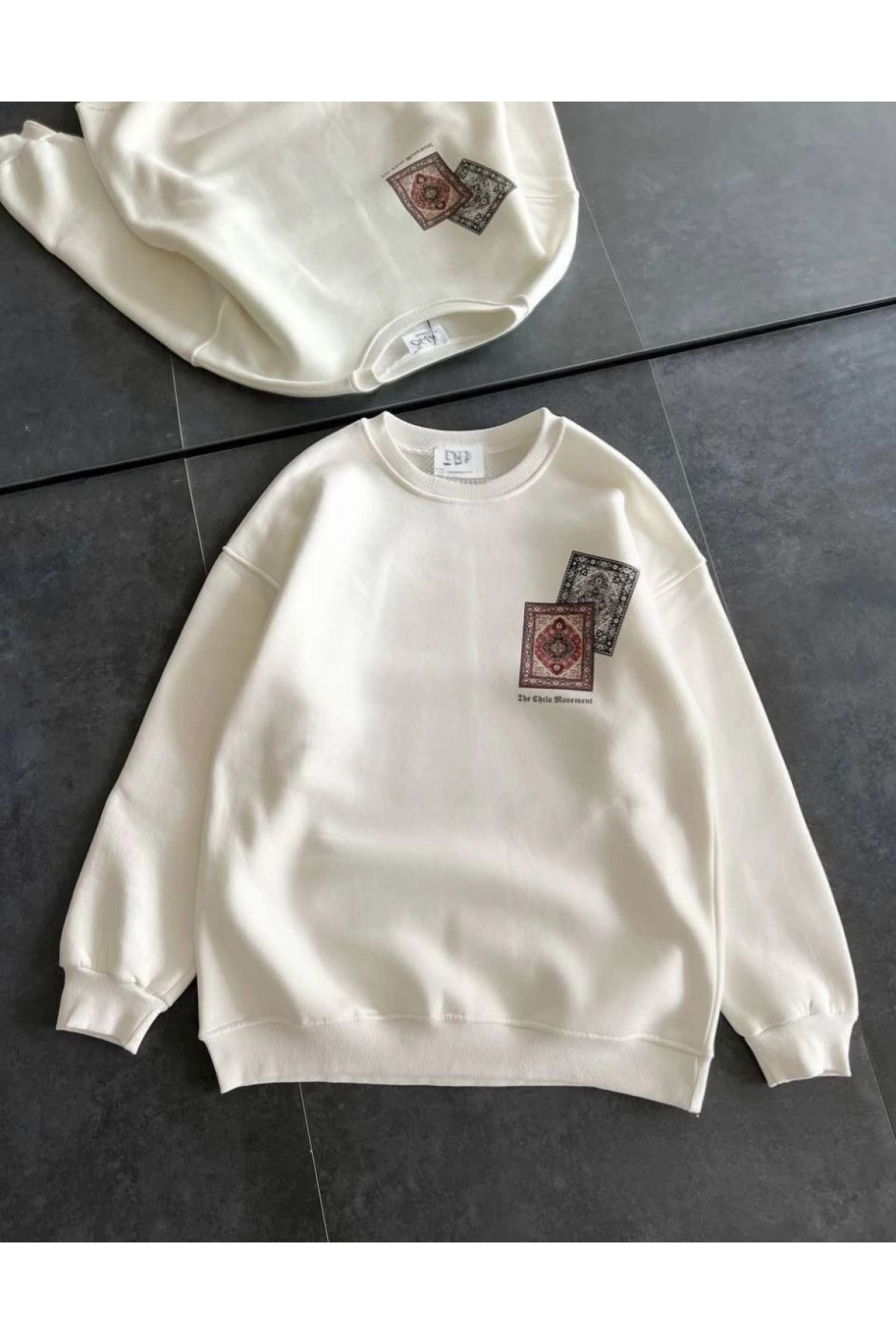 Kadın Bisiklet Yaka Kilim Halı Baskılı 3 İplik Pamuklu Sweatshirt - Beyaz