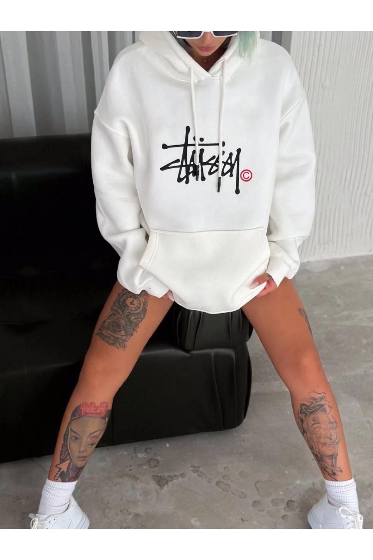 Kadın Oversize Kapüşonlu Cepli Baskılı 3 İplik Pamuklu Hoodie Sweatshirt - Beyaz