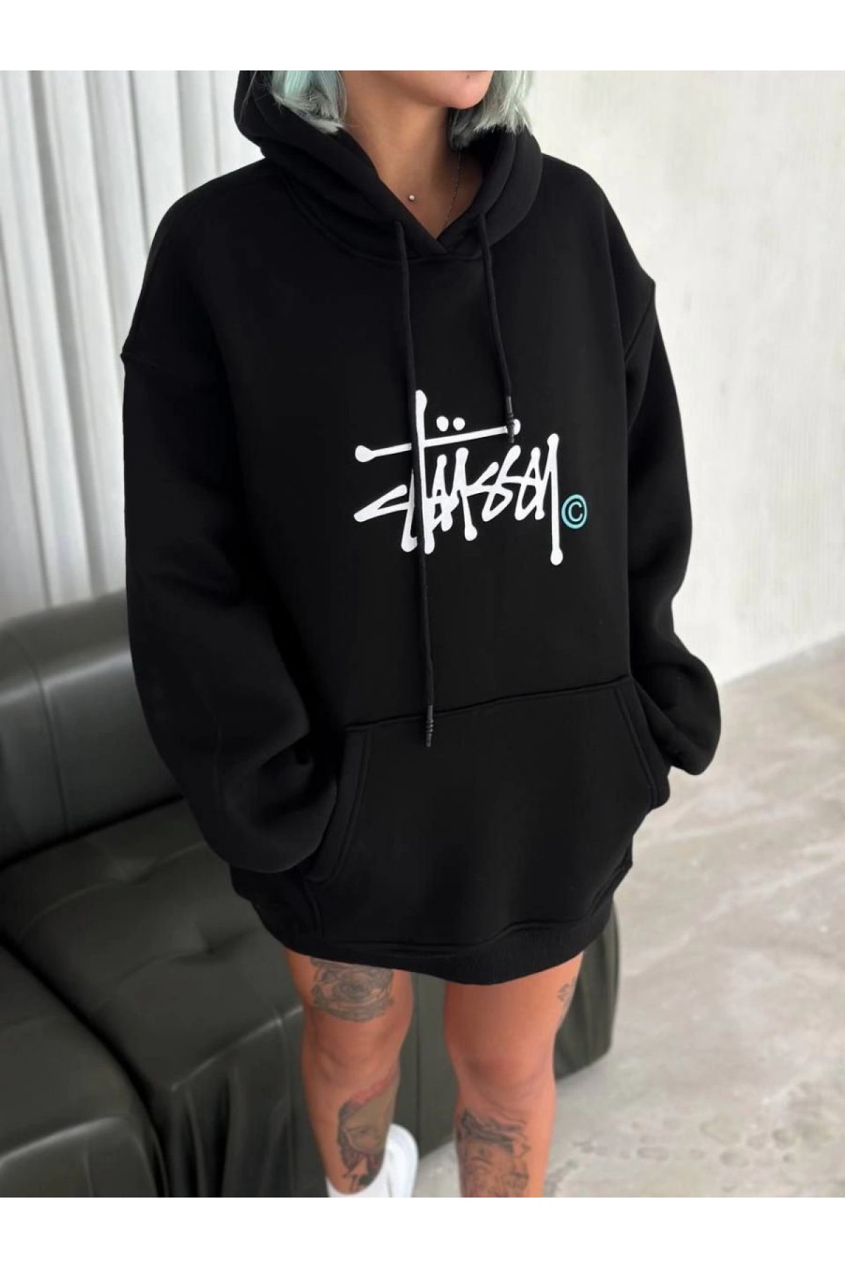 Kadın Oversize Kapüşonlu Cepli Baskılı 3 İplik Pamuklu Hoodie Sweatshirt - Siyah