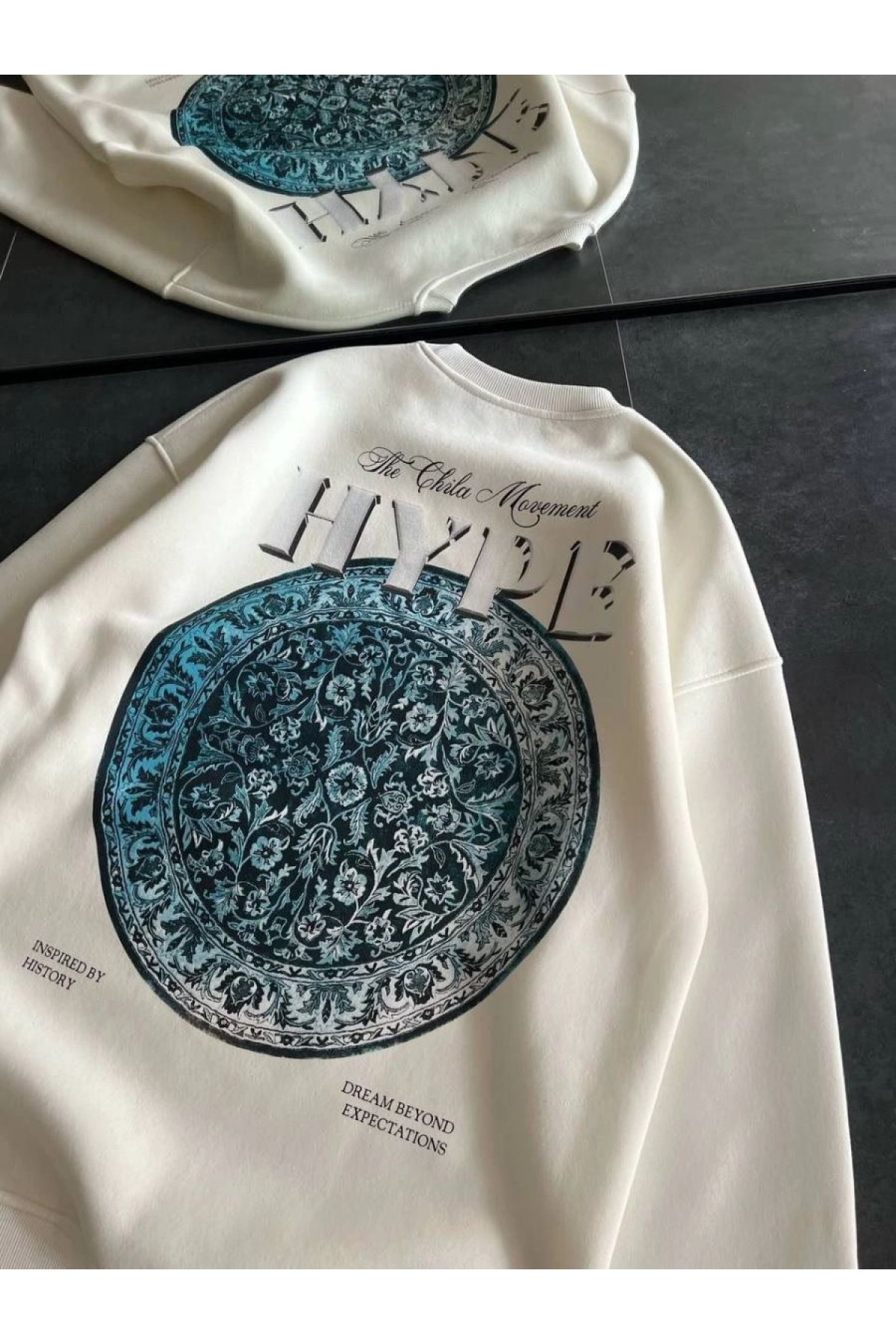 Kadın 3 İplik Pamuklu Bisiklet Yaka Baskılı SweatShirt - Beyaz